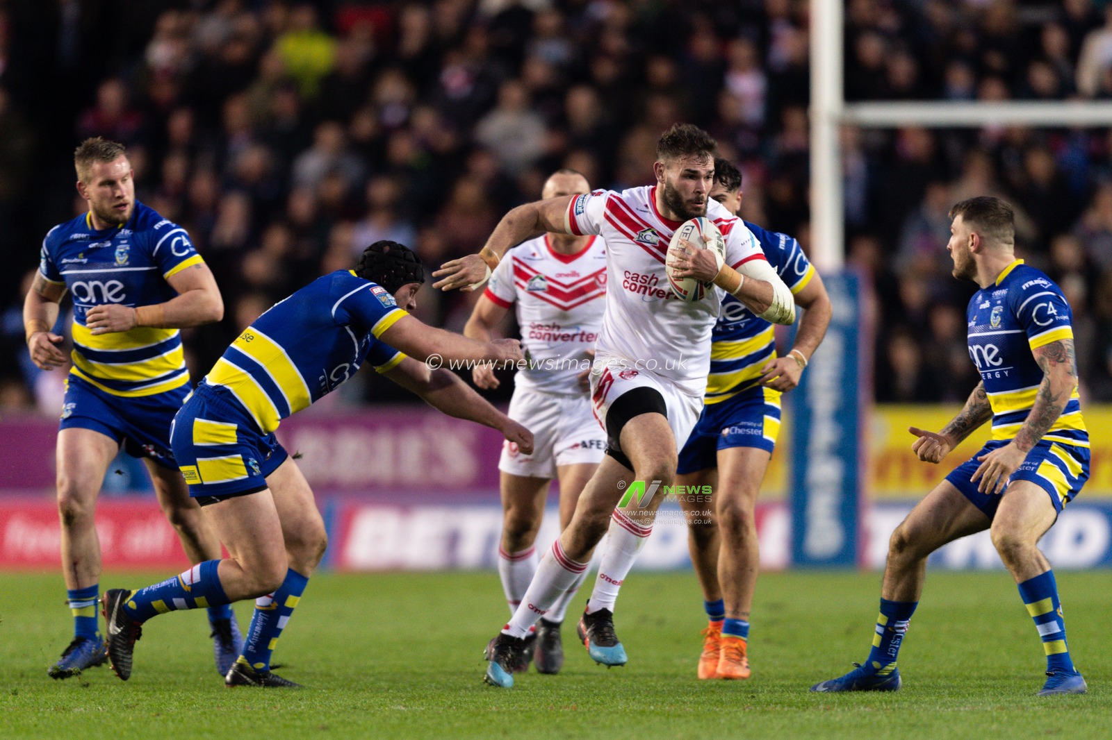 12th April 2019 , Totally Wicked Stadium, St Helens, England;  Betfred Super League, Round 10, St Helens vs Warrington Wolves,  Alex Walmsley of St Helens during the game

Credit: Richard Long/News Images