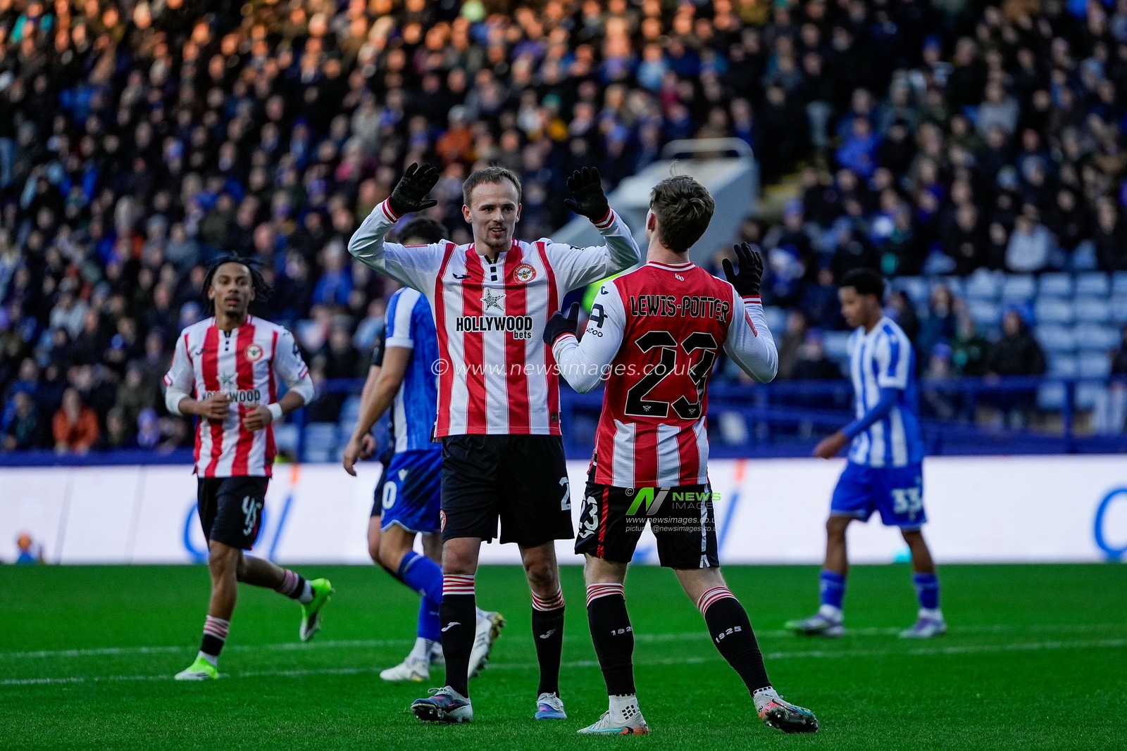 Keane Lewis-Potter of Brentford celebrates his goal to make it 0-1 with Mikkel Damsgaard of Brentford during the Emirates FA Cup Third Round match Sheffield Wednesday vs Brentford at Hillsborough, Sheffield, United Kingdom, 10th January 2026

(Photo by Maynard Manyowa/News Images)