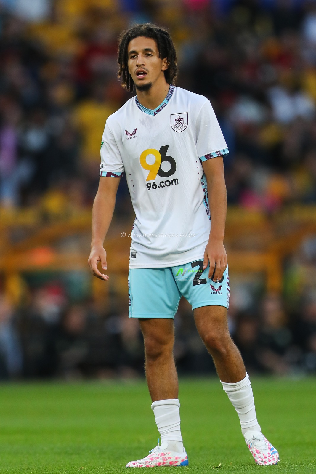 Hannibal Mejbri of Burnley during the Carabao Cup match Wolverhampton Wanderers vs Burnley at Molineux, Wolverhampton, United Kingdom, 28th August 2024

(Photo by Gareth Evans/News Images)