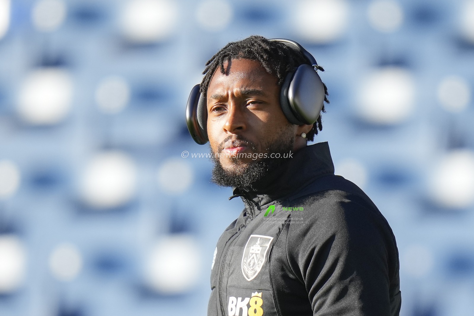Samuel Bastien #26 of Burnley inspects the pitch before the Sky Bet Championship match Burnley vs Blackburn Rovers at Turf Moor, Burnley, United Kingdom, 13th November 2022

(Photo by Steve Flynn/News Images)