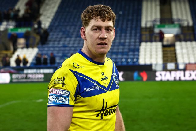 Dan Russell of Warrington Wolves during the Betfred Super League Round 1 match Huddersfield Giants vs Warrington Wolves at John Smith's Stadium, Huddersfield, United Kingdom, 16th February 2025

(Photo by Mark Cosgrove/News Images)