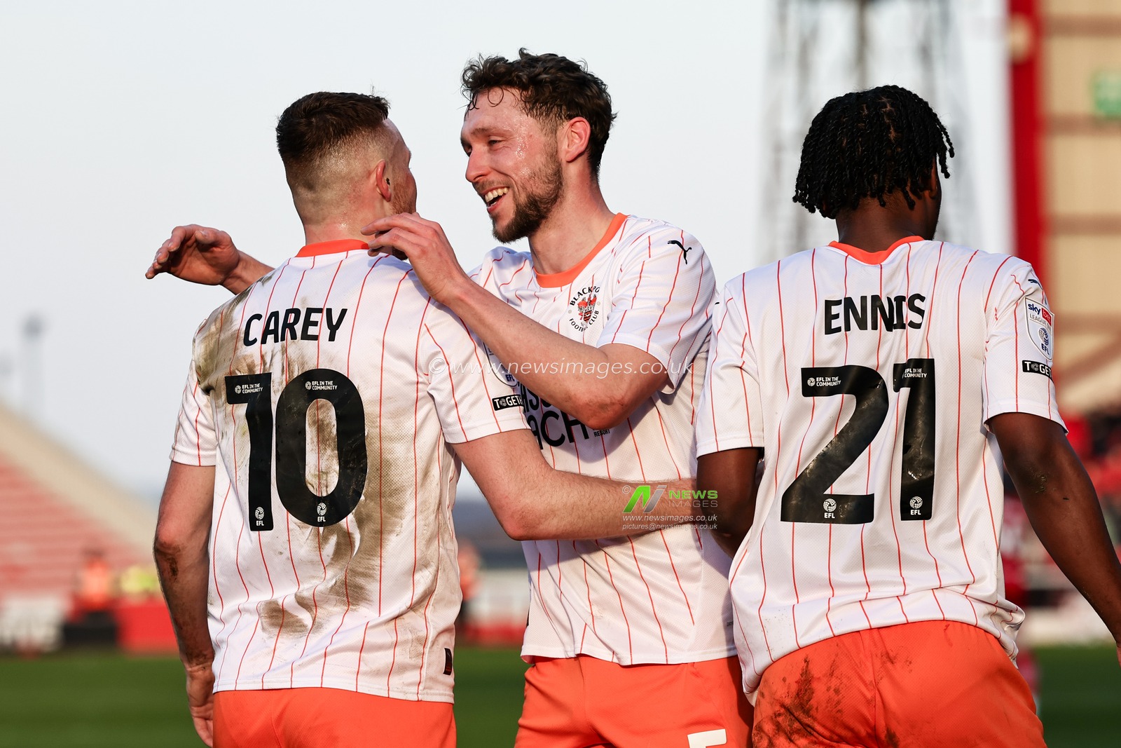 Sonny Carey of Blackpool celebrates his goal to make it 0-3 during the Sky Bet League 1 match Barnsley vs Blackpool at Oakwell, Barnsley, United Kingdom, 8th March 2025

(Photo by Mark Cosgrove/News Images)