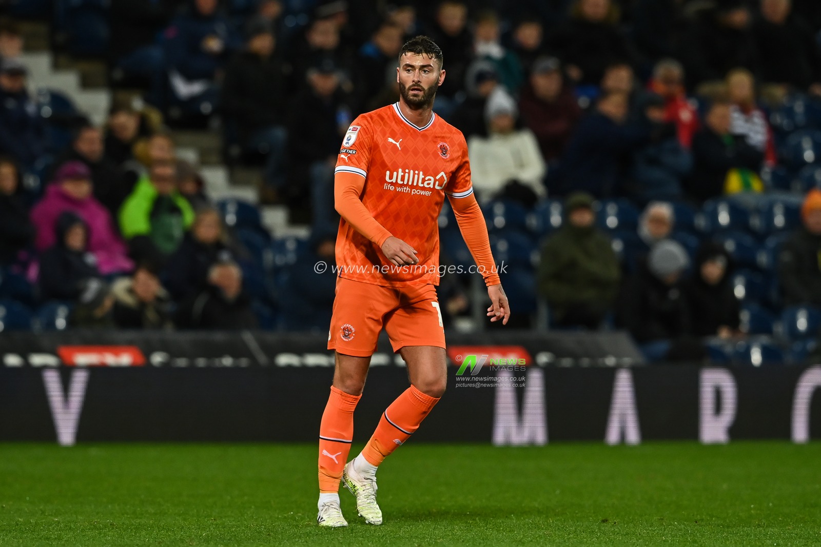 Gary Madine #14 of Blackpool during the Sky Bet Championship match West Bromwich Albion vs Blackpool at The Hawthorns, West Bromwich, United Kingdom, 1st November 2022

(Photo by Craig Thomas/News Images)
