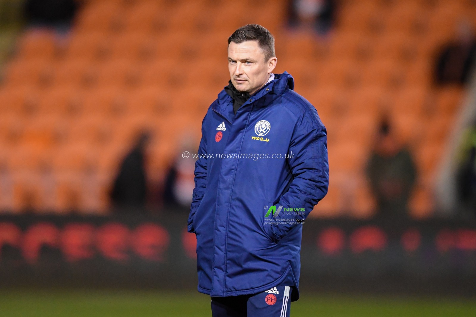 Paul Heckingbottom manager of Sheffield United watches the warm up
