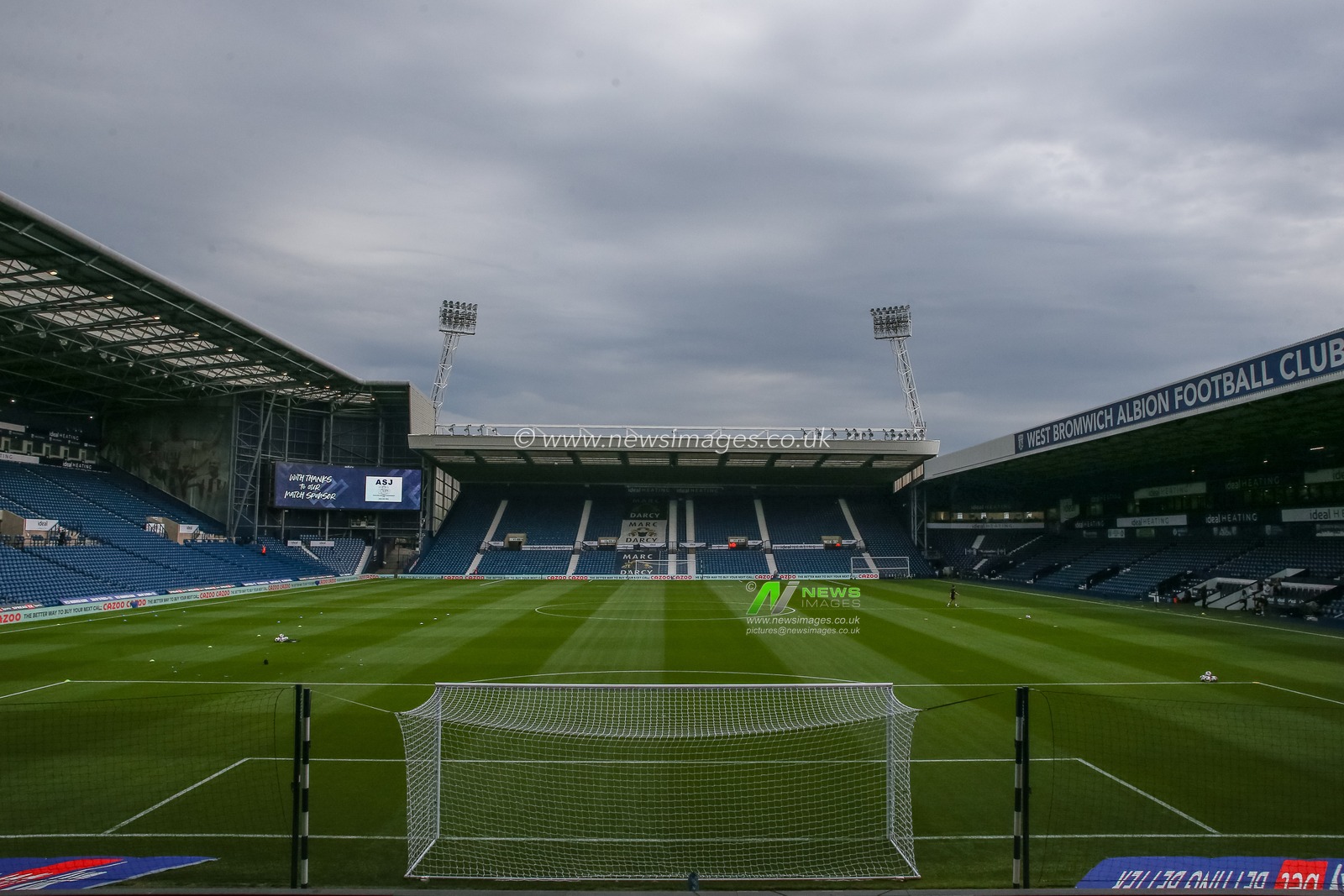General view inside of The Hawthorns, home of West Bromwich Albion ahead of the Sky Bet Championship match West Bromwich Albion vs Burnley at The Hawthorns, West Bromwich, United Kingdom, 2nd September 2022

(Photo by Gareth Evans/News Images)