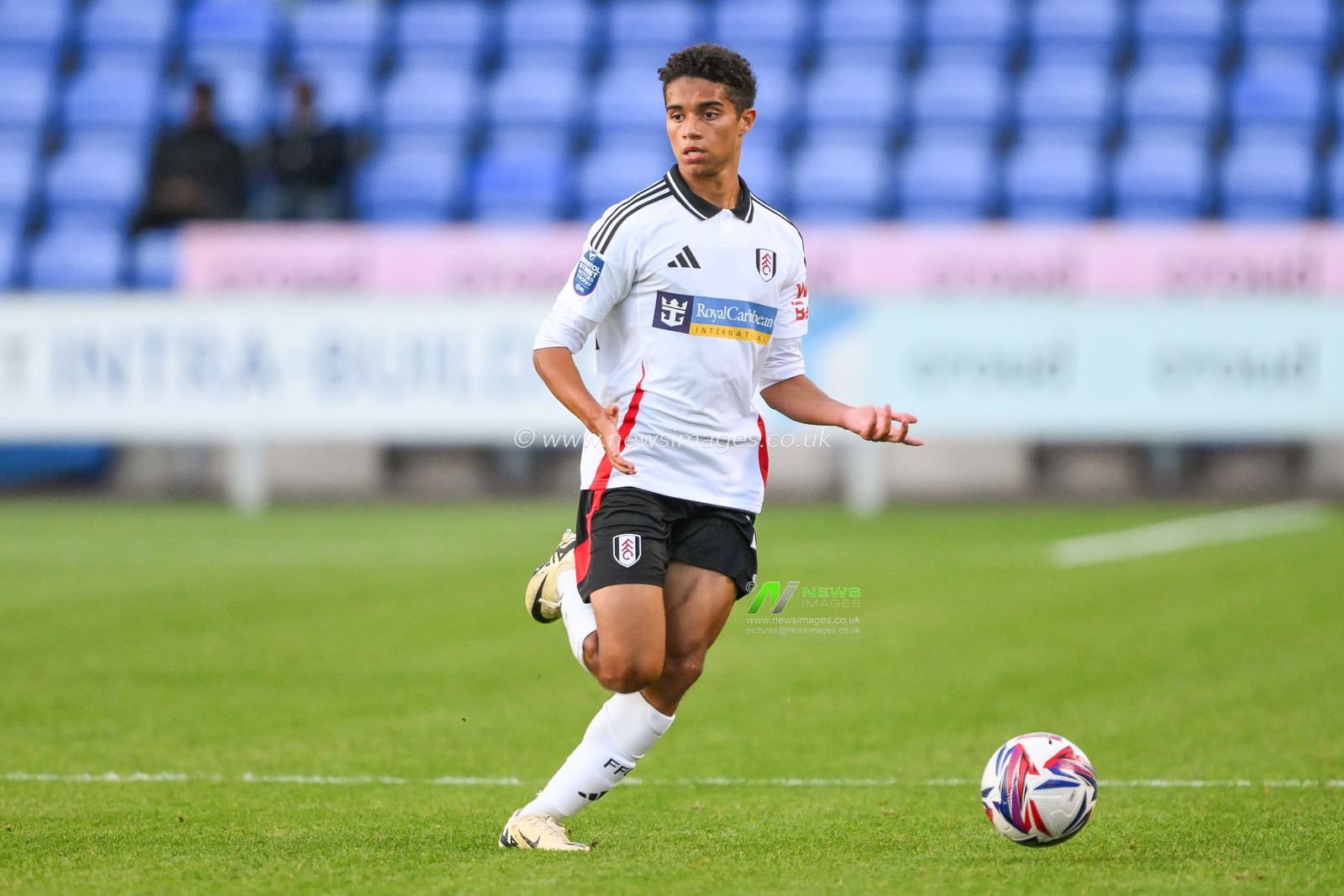 Joshua King of Fulham FC makes a break with the ball  during the Bristol Street Motors Trophy match Shrewsbury Town vs Fulham U21 at Croud Meadow, Shrewsbury, United Kingdom, 20th August 2024

(Photo by Craig Thomas/News Images)