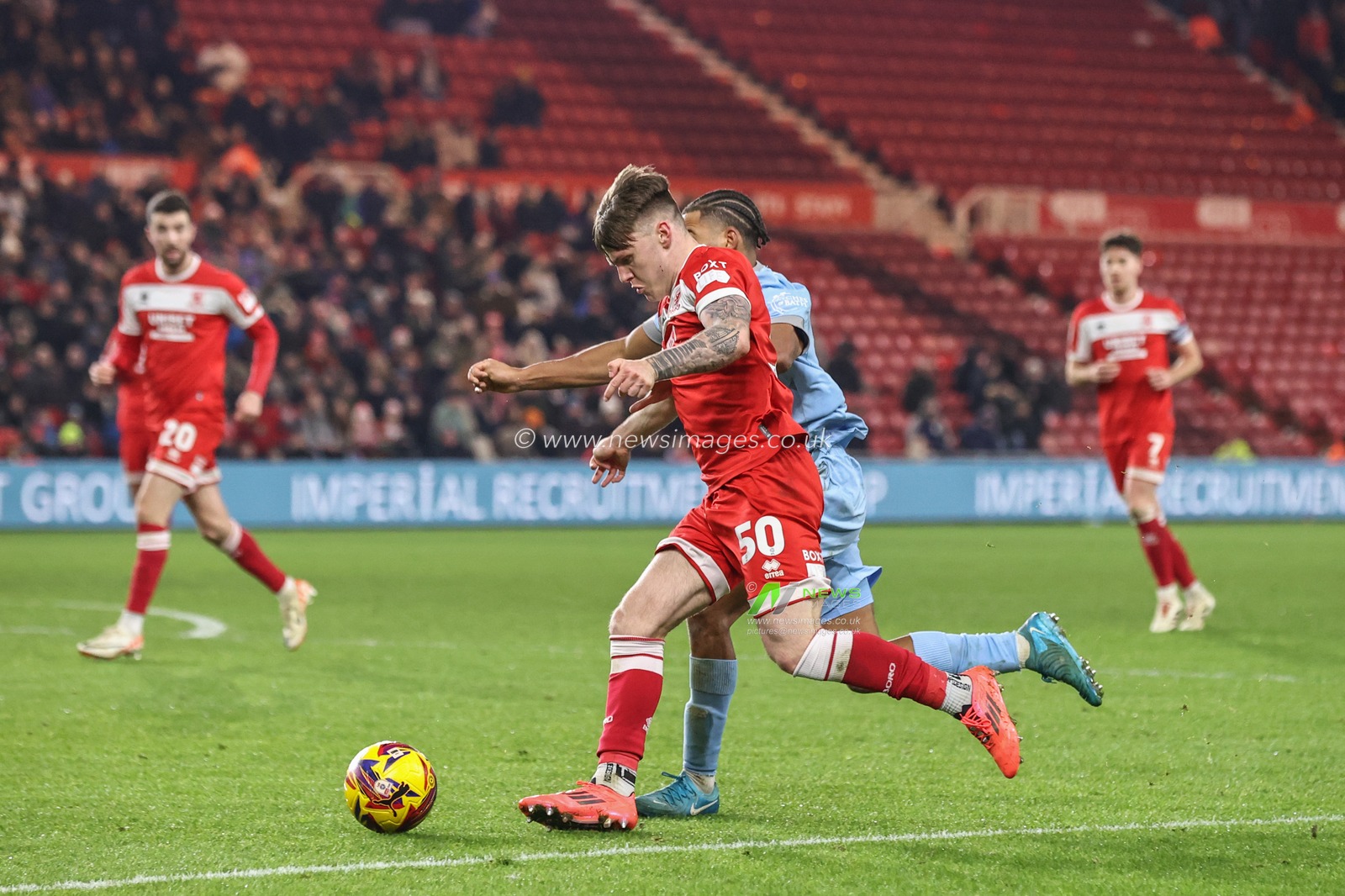 Ben Doak of Middlesbrough breaks with the ball during the Sky Bet Championship match Middlesbrough vs Cardiff City at Riverside Stadium, Middlesbrough, United Kingdom, 4th January 2025

(Photo by Alfie Cosgrove/News Images)