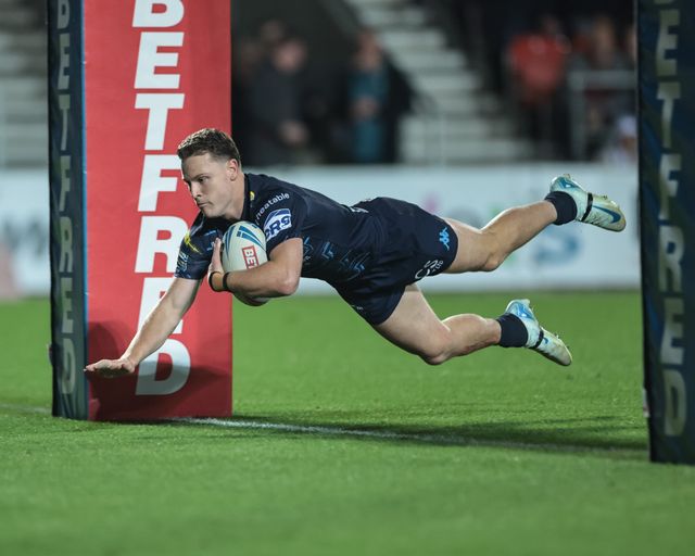 Jai Field of Wigan Warriors goes over for a try after making a 70 yard solo dash during the Betfred Super League Round 25 match St Helens vs Wigan Warriors at Totally Wicked Stadium, St Helens, United Kingdom, 5th September 2025

(Photo by Mark Cosgrove/News Images)