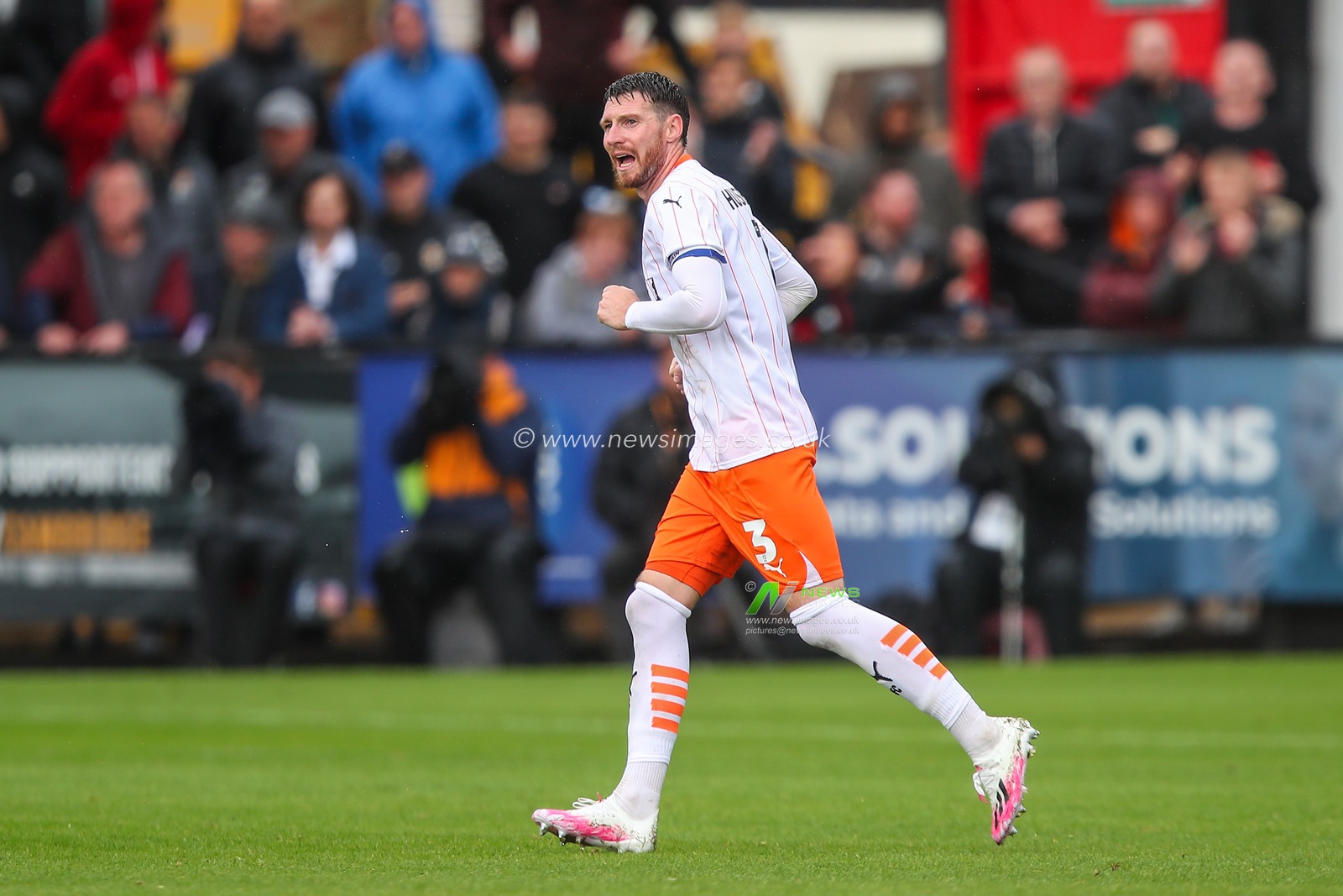 James Husband of Blackpool during the Sky Bet League 1 match Cambridge United vs Blackpool at Abbey Stadium, Cambridge, United Kingdom, 24th August 2024

(Photo by Gareth Evans/News Images)