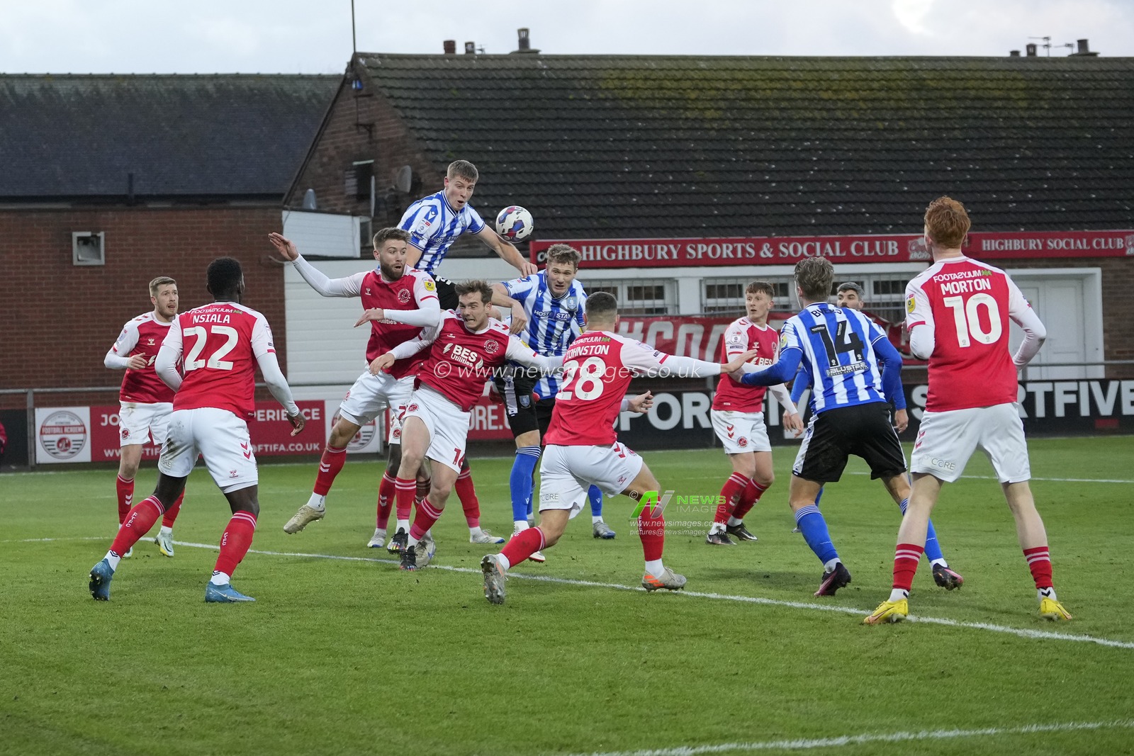 Michael Smith #24 and Mark McGuinness of Sheffield Wednesday compete for a corner during the Sky Bet League 1 match Fleetwood Town vs Sheffield Wednesday at Highbury Stadium, Fleetwood, United Kingdom, 26th December 2022

(Photo by Steve Flynn/News Images)