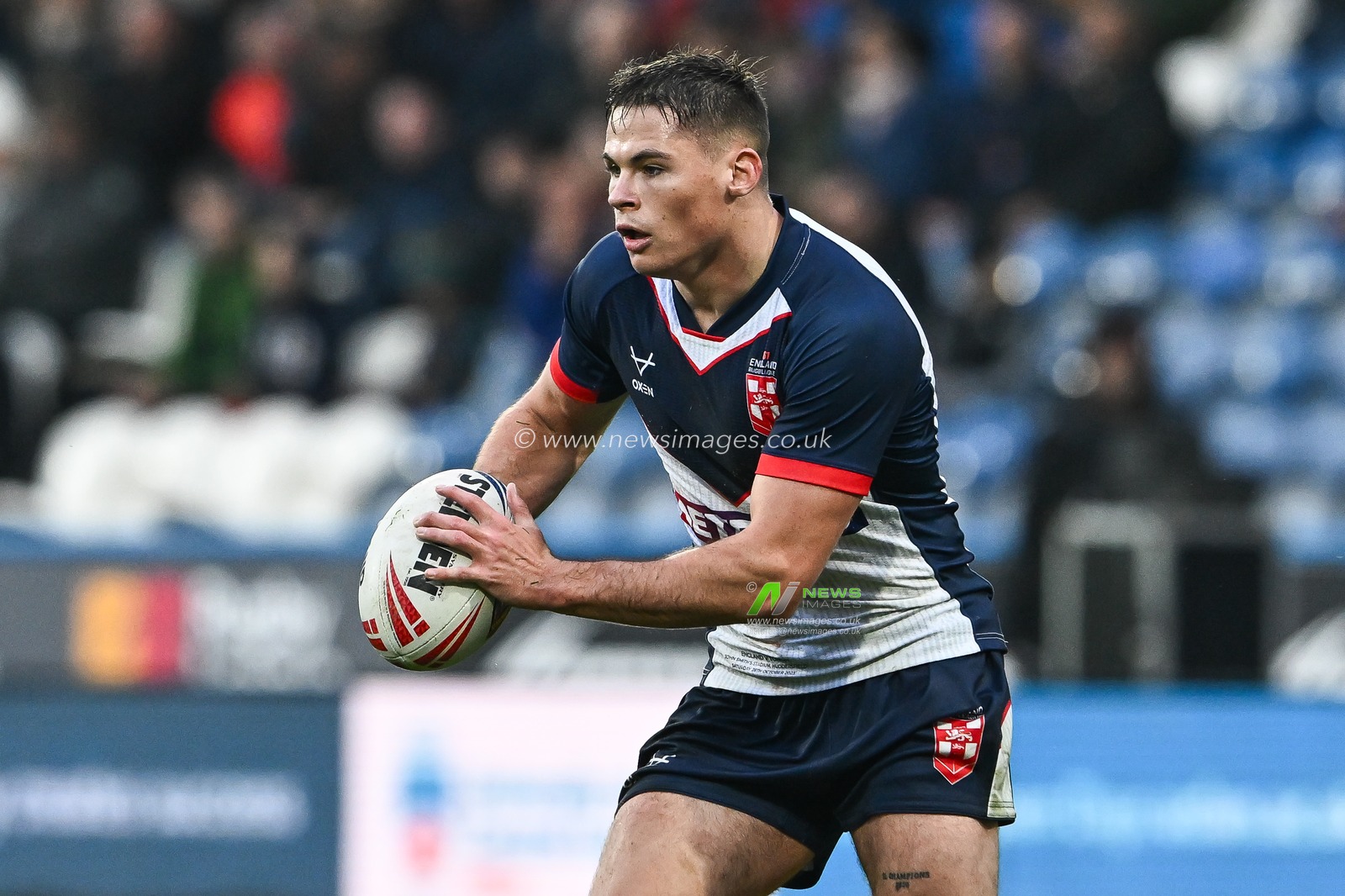 Jack Welsby of England makes a break during the Rugby League International match England vs Tonga at John Smith's Stadium, Huddersfield, United Kingdom, 28th October 2023

(Photo by Craig Thomas/News Images)