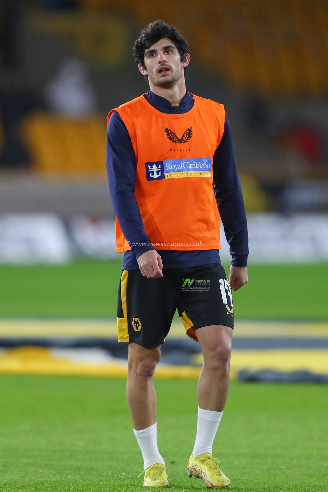 GonÃ§alo Guedes #17 of Wolverhampton Wanderers during the pre-game warm up ahead of the Carabao Cup Fourth Round match Wolverhampton Wanderers vs Gillingham at Molineux, Wolverhampton, United Kingdom, 20th December 2022

(Photo by Gareth Evans/News Images)