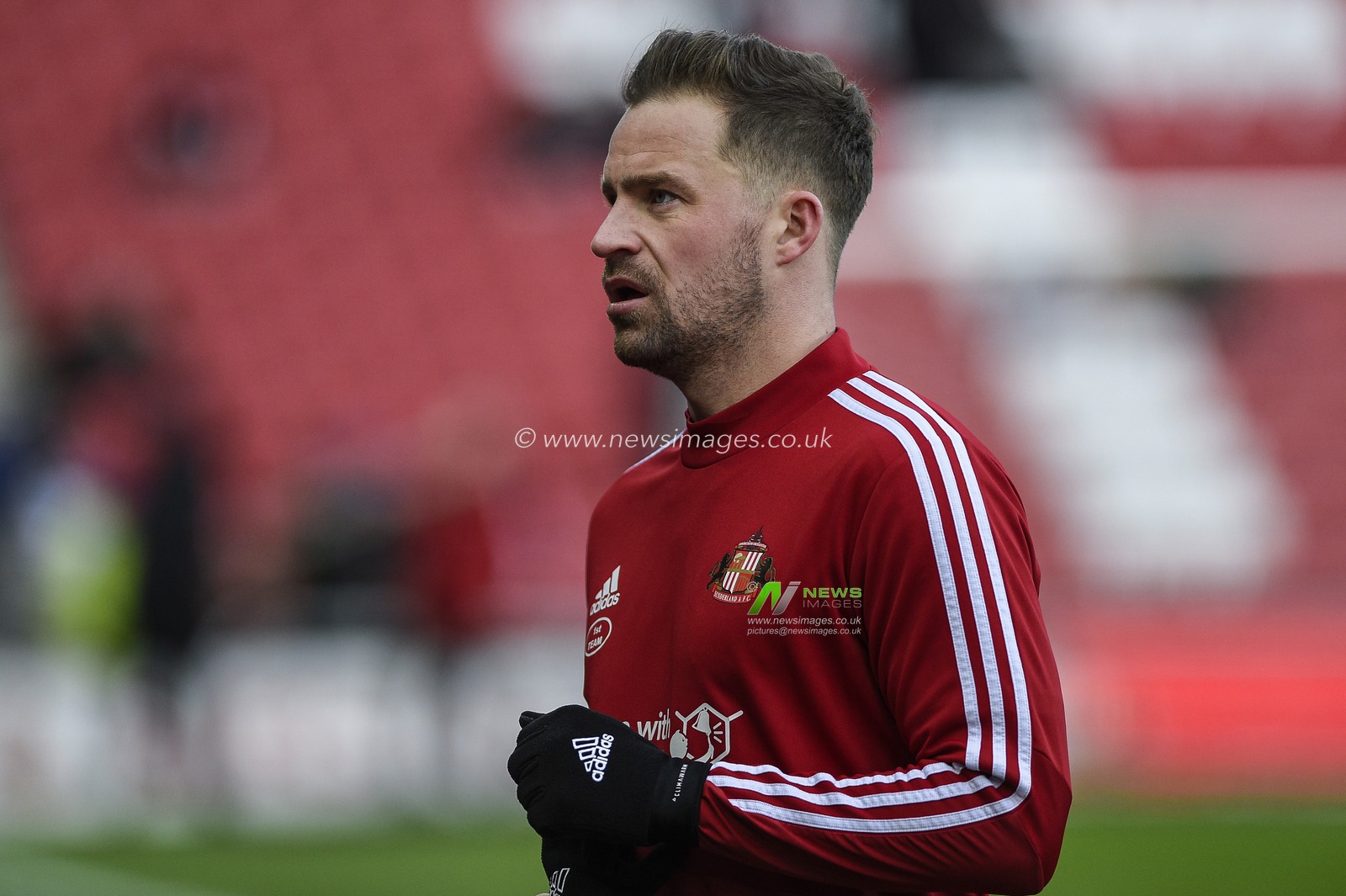 22nd February 2020, Stadium Of Light, Sunderland, England; Sky Bet League 1, Sunderland v Bristol Rovers : Chris Maguire (7) of Sunderland during the pre-game warmup