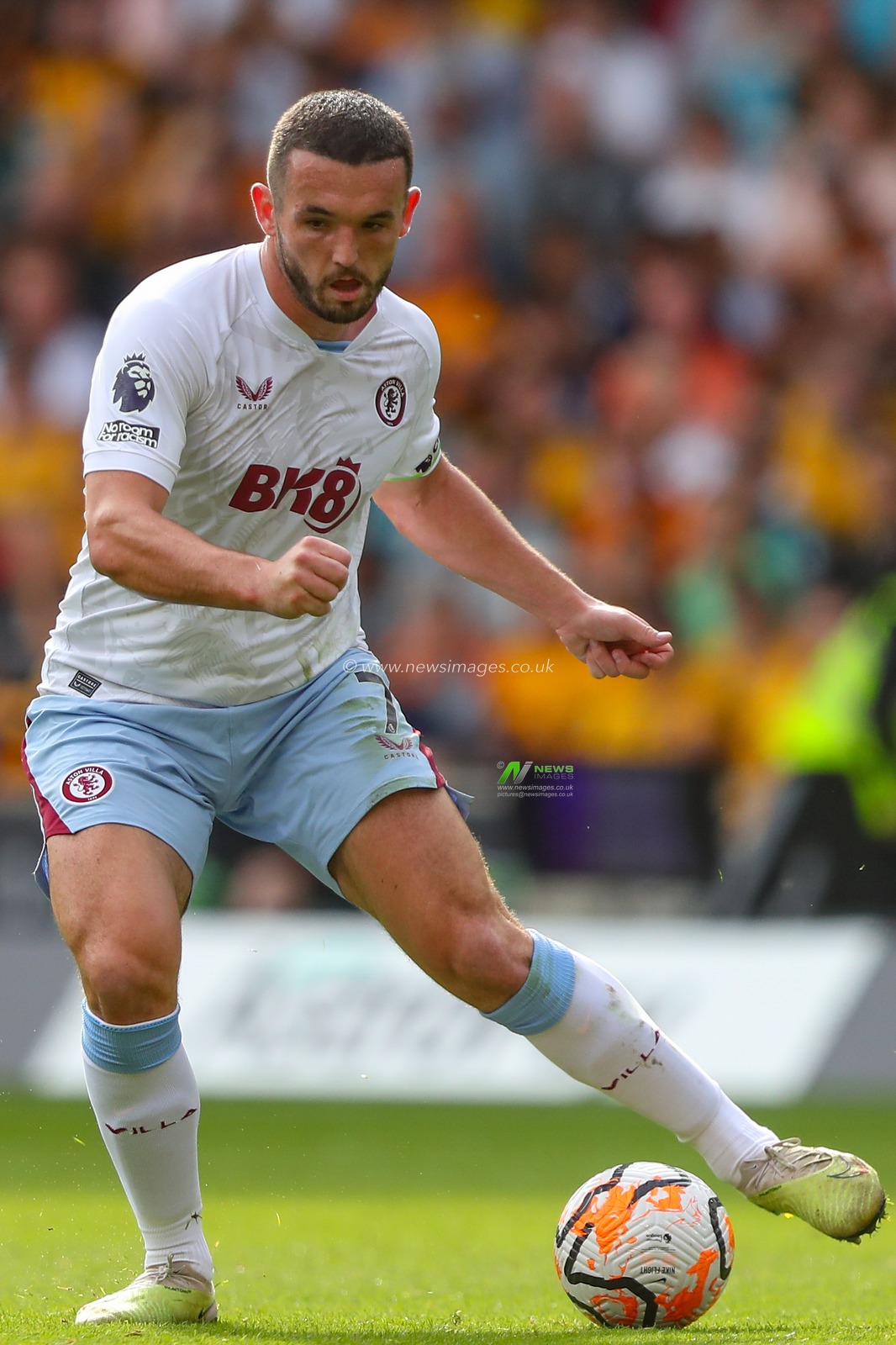 John McGinn #7 of Aston Villa during the Premier League match Wolverhampton Wanderers vs Aston Villa at Molineux, Wolverhampton, United Kingdom, 8th October 2023

(Photo by Gareth Evans/News Images)
