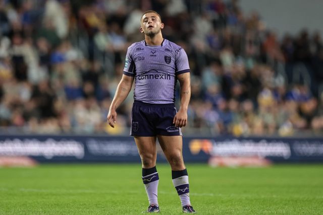 Mikey Lewis of Hull KR during the Betfred Super League round 23 match Leeds Rhinos vs Hull KR at Headingley Stadium, Leeds, United Kingdom, 21st August 2025

(Photo by Mark Cosgrove/News Images)