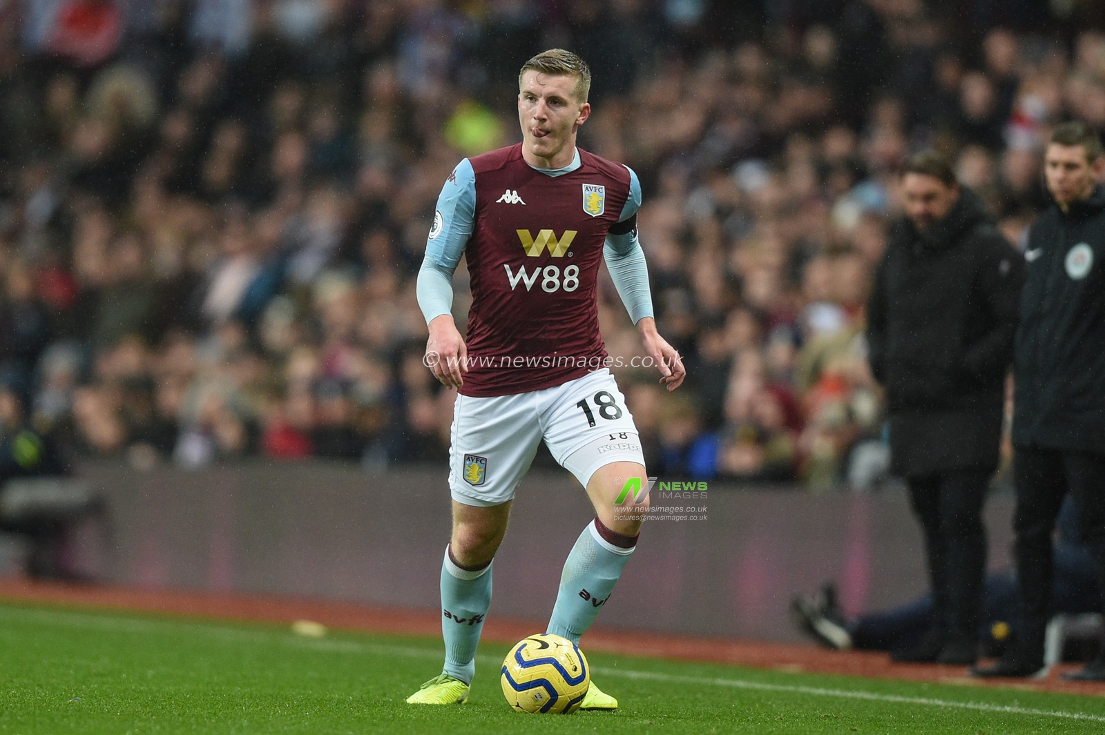 26th December 2019, Villa Park, Birmingham, England; Premier League, Aston Villa v Norwich City : Matt Targett (18) of Aston Villa in action during the game

Credit: Richard Long/News Images