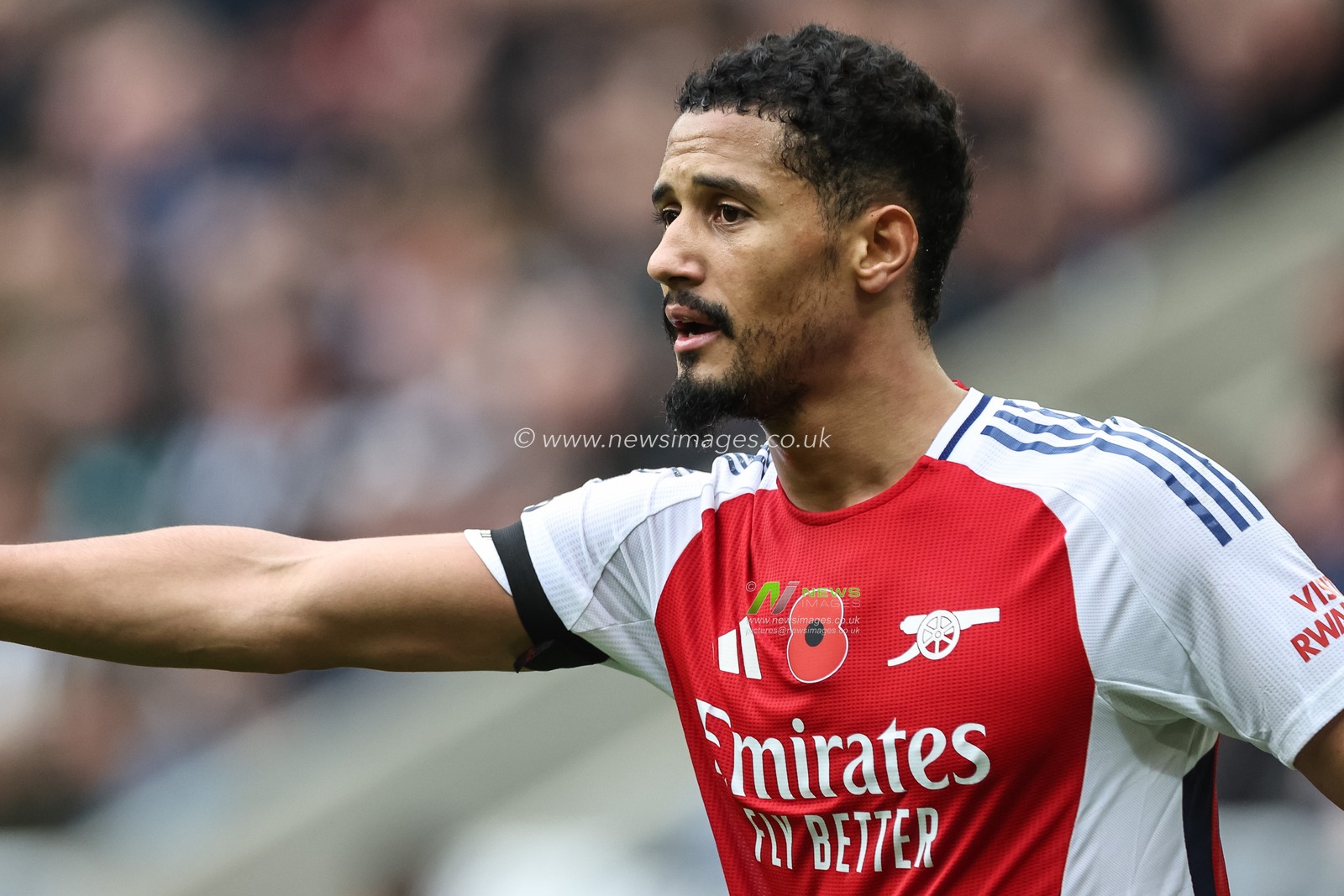 William Saliba of Arsenal reacts during the Premier League match Newcastle United vs Arsenal at St. James's Park, Newcastle, United Kingdom, 2nd November 2024

(Photo by Mark Cosgrove/News Images)
