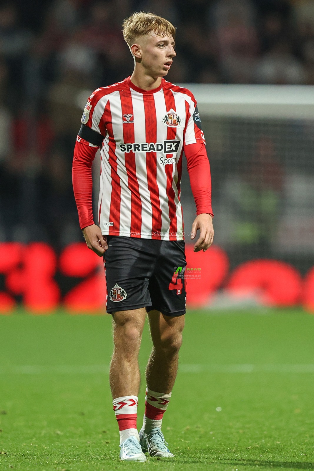 Tom Watson of Sunderland during the Sky Bet Championship match Preston North End vs Sunderland at Deepdale, Preston, United Kingdom, 6th November 2024

(Photo by Alfie Cosgrove/News Images)