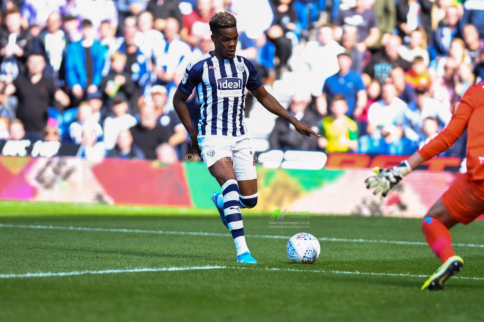 31st August 2019, The Hawthorns, West Bromwich, England; Sky Bet Championship Football, West Bromwich Albion vs Blackburn Rovers ; Grady Diangana (29) of West Bromwich Albion scores to make it 3-1 to WBA


Credit: Gareth Dalley/News Images

English Football League images are subject to DataCo Licence