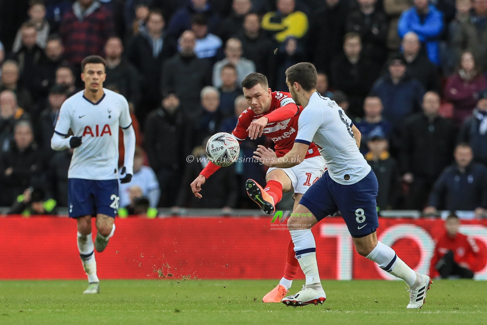 5th January 2020, Riverside Stadium, Middlesbrough, England; Emirates FA Cup, Middlesbrough v Tottenham Hotspur : Jonny Howson (16) of Middlesbrough clears the ball 


Credit: Mark Cosgrove/News Images