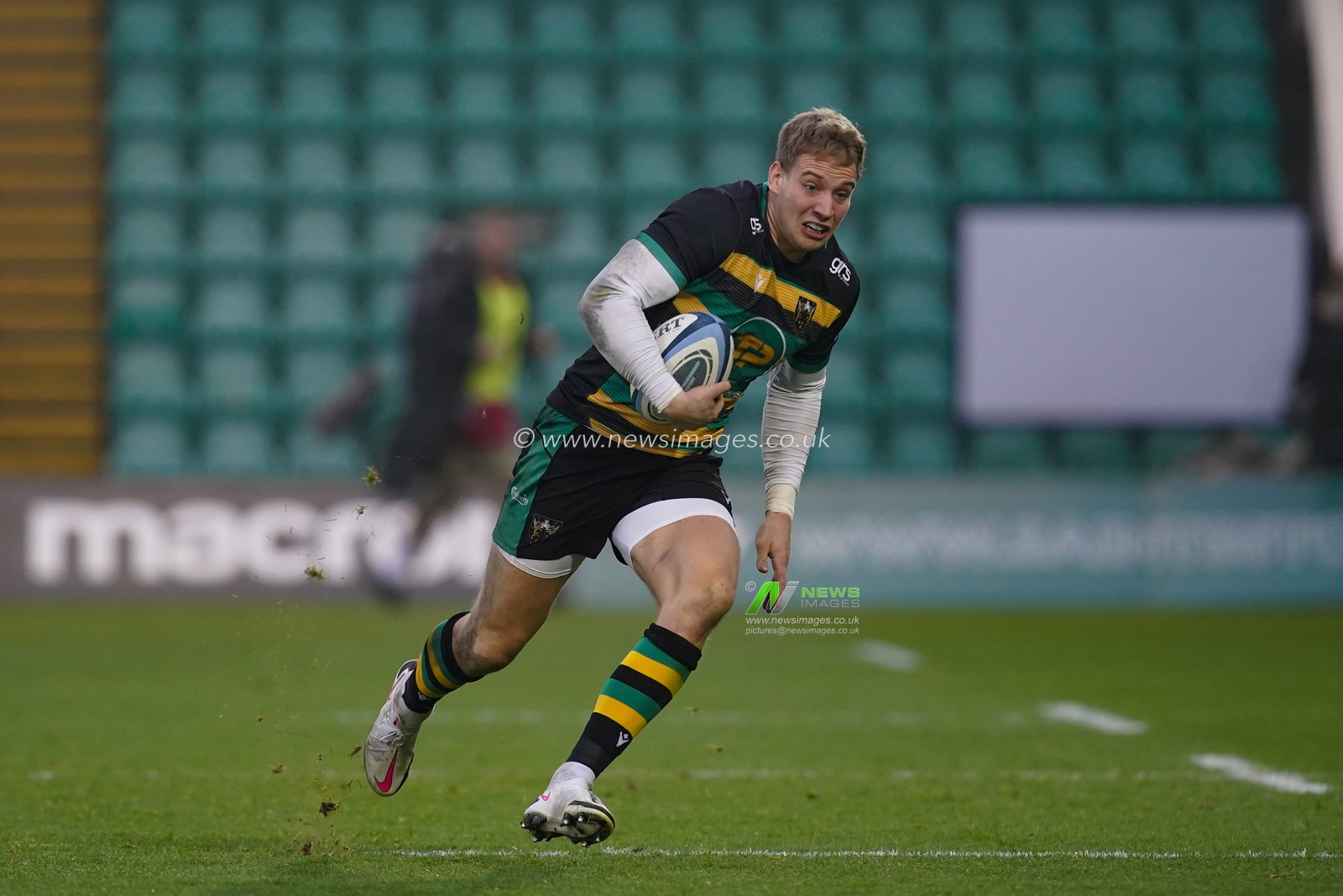 Harry Malinger #15 of Northampton Saints in action
