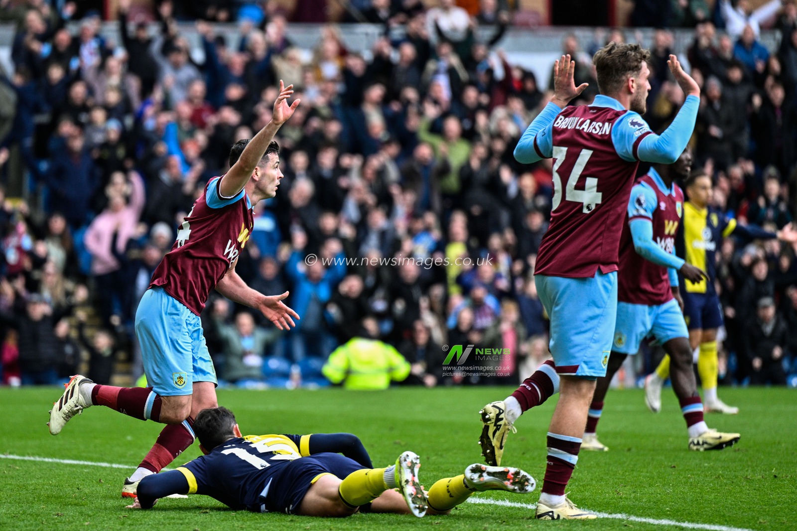 Josh Cullen of Burnley celebrates his goal to make it 1-1 but it is ruled out for a foul in the build up during the Premier League match Burnley vs Bournemouth at Turf Moor, Burnley, United Kingdom, 3rd March 2024

(Photo by Cody Froggatt/News Images)