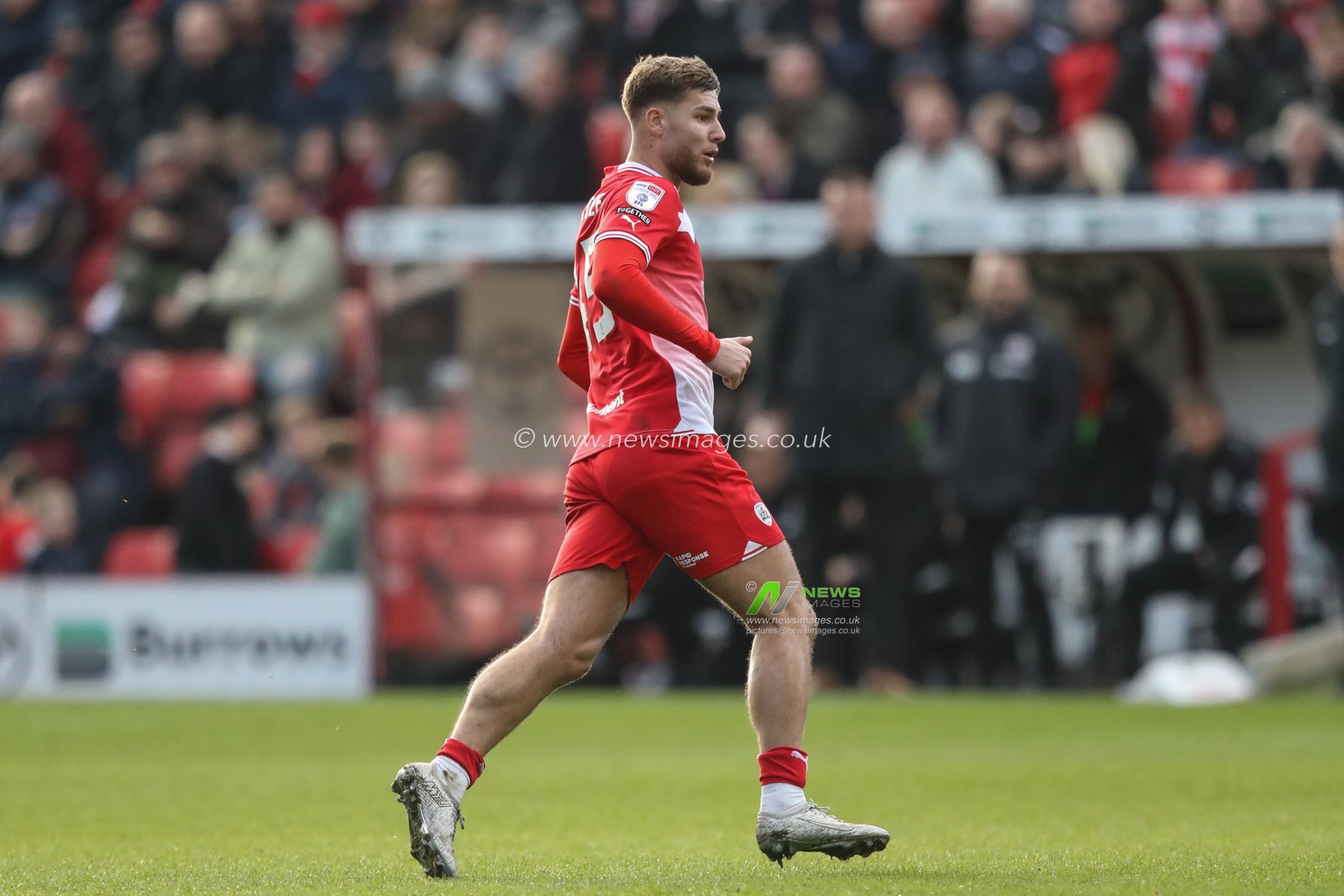 John Mcatee of Barnsley during the Sky Bet League 1 match Barnsley vs Derby County at Oakwell, Barnsley, United Kingdom, 24th February 2024

(Photo by Alfie Cosgrove/News Images)