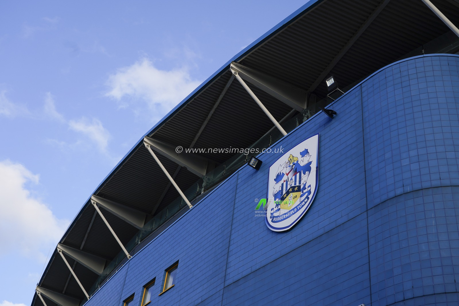 General view of the John Smiths Stadium before the Sky Bet Championship match Huddersfield Town vs Preston North End at John Smith's Stadium, Huddersfield, United Kingdom, 18th October 2022

(Photo by Steve Flynn/News Images)