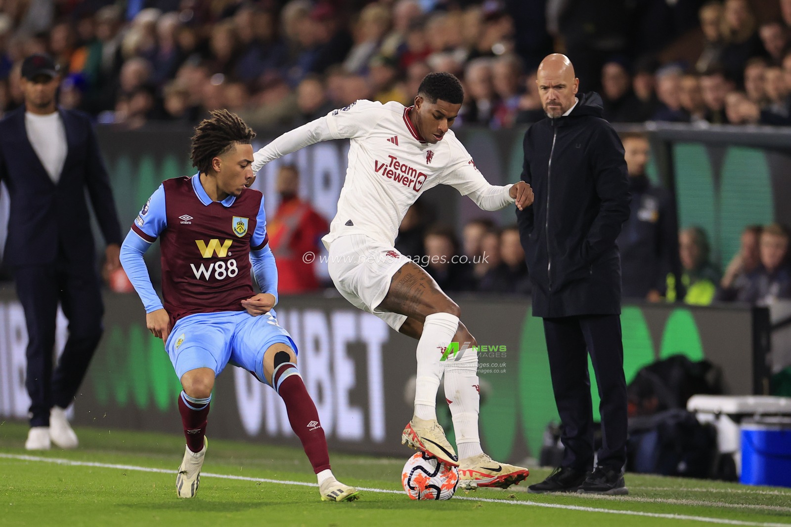 Marcus Rashford #10 of Manchester United  controls the ball watched by his manager Eric ten Hag during the Premier League match Burnley vs Manchester United at Turf Moor, Burnley, United Kingdom, 23rd September 2023

(Photo by Conor Molloy/News Images)