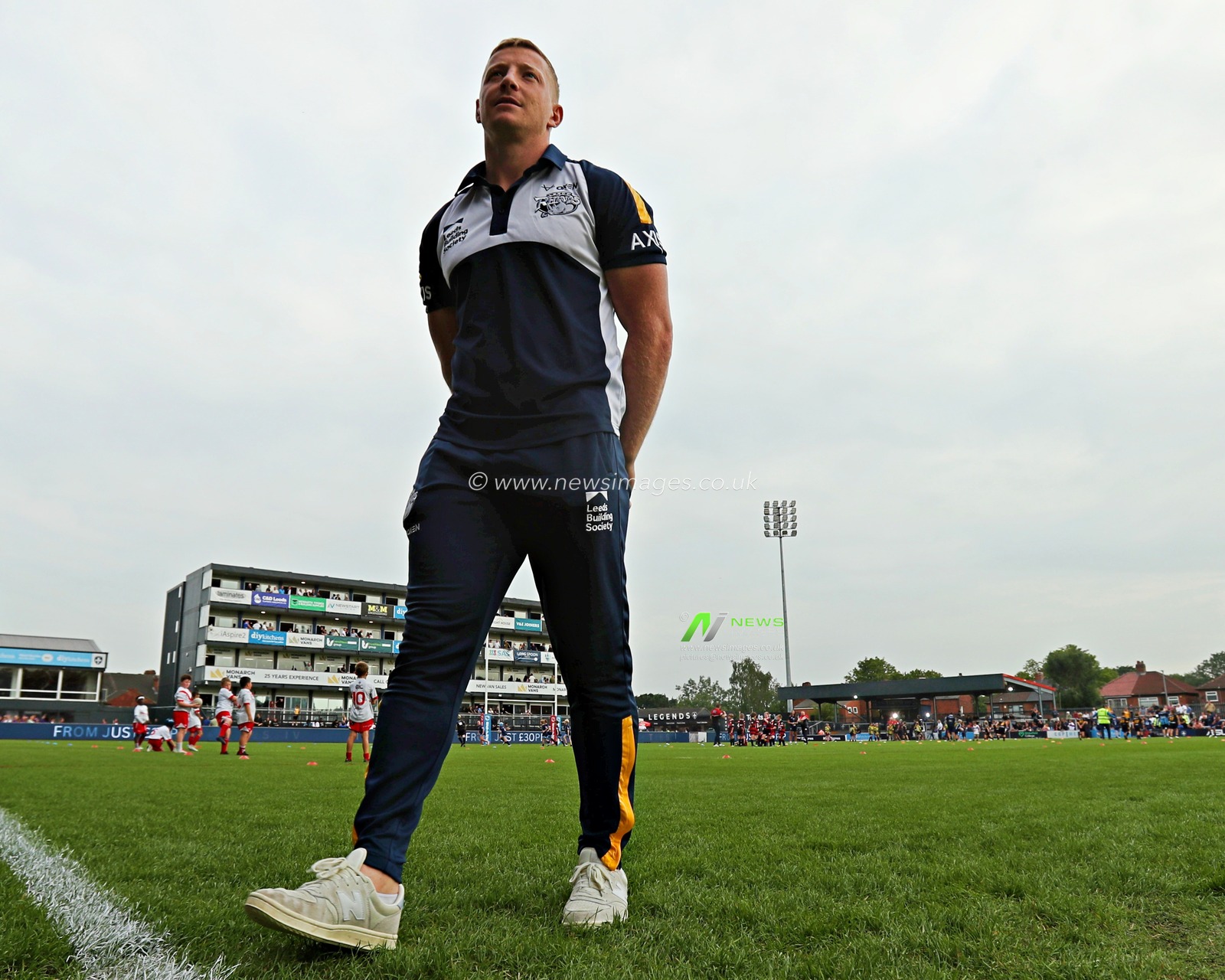 Lachie Miller of Leeds Rhinos before the Betfred Super League round 20 match Wakefield Trinity vs Leeds Rhinos at DIY Kitchens Stadium, Wakefield, United Kingdom, 24th July 2025(Photo by Sam Eaden/News Images)