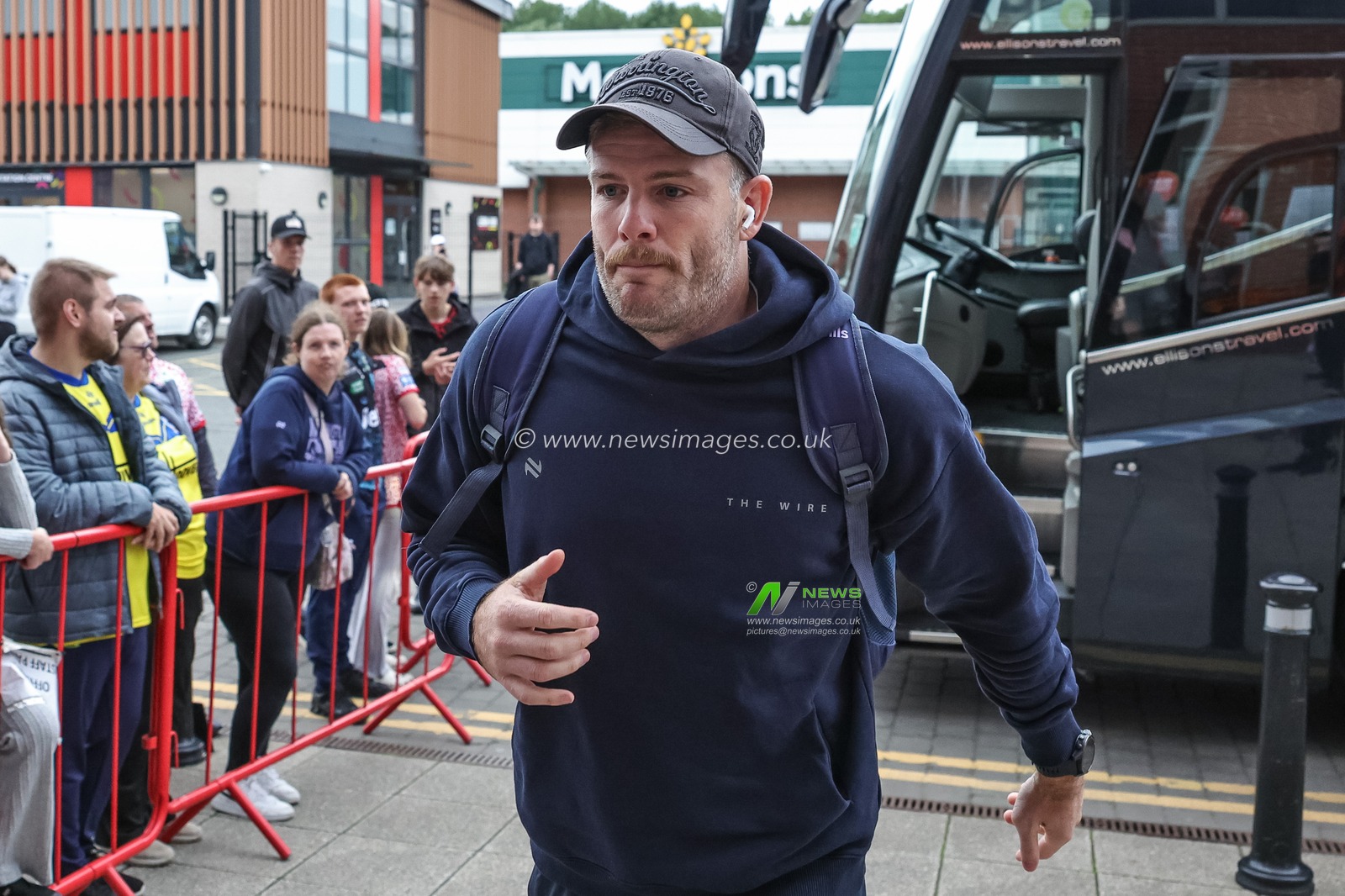 Lachlan Fitzgibbon of Warrington Wolves arrives during the Betfred Super League Round 20 Leigh Leopards vs Warrington Wolves at Leigh Sports Village, Leigh, United Kingdom, 1st August 2025

(Photo by Mark Cosgrove/News Images)
