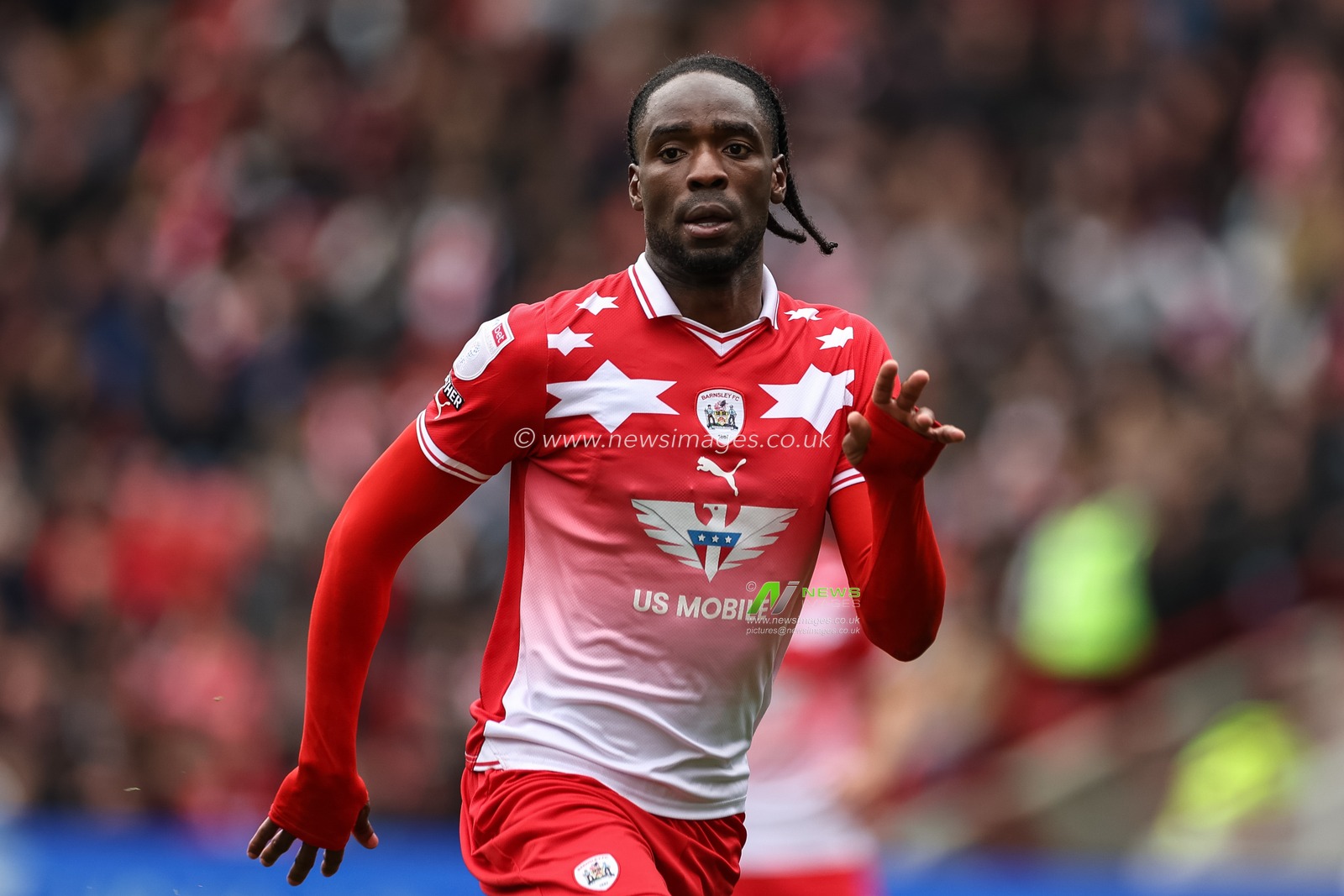 Devante Cole of Barnsley during the Sky Bet League 1 match Barnsley vs Northampton Town at Oakwell, Barnsley, United Kingdom, 27th April 2024

(Photo by Mark Cosgrove/News Images)