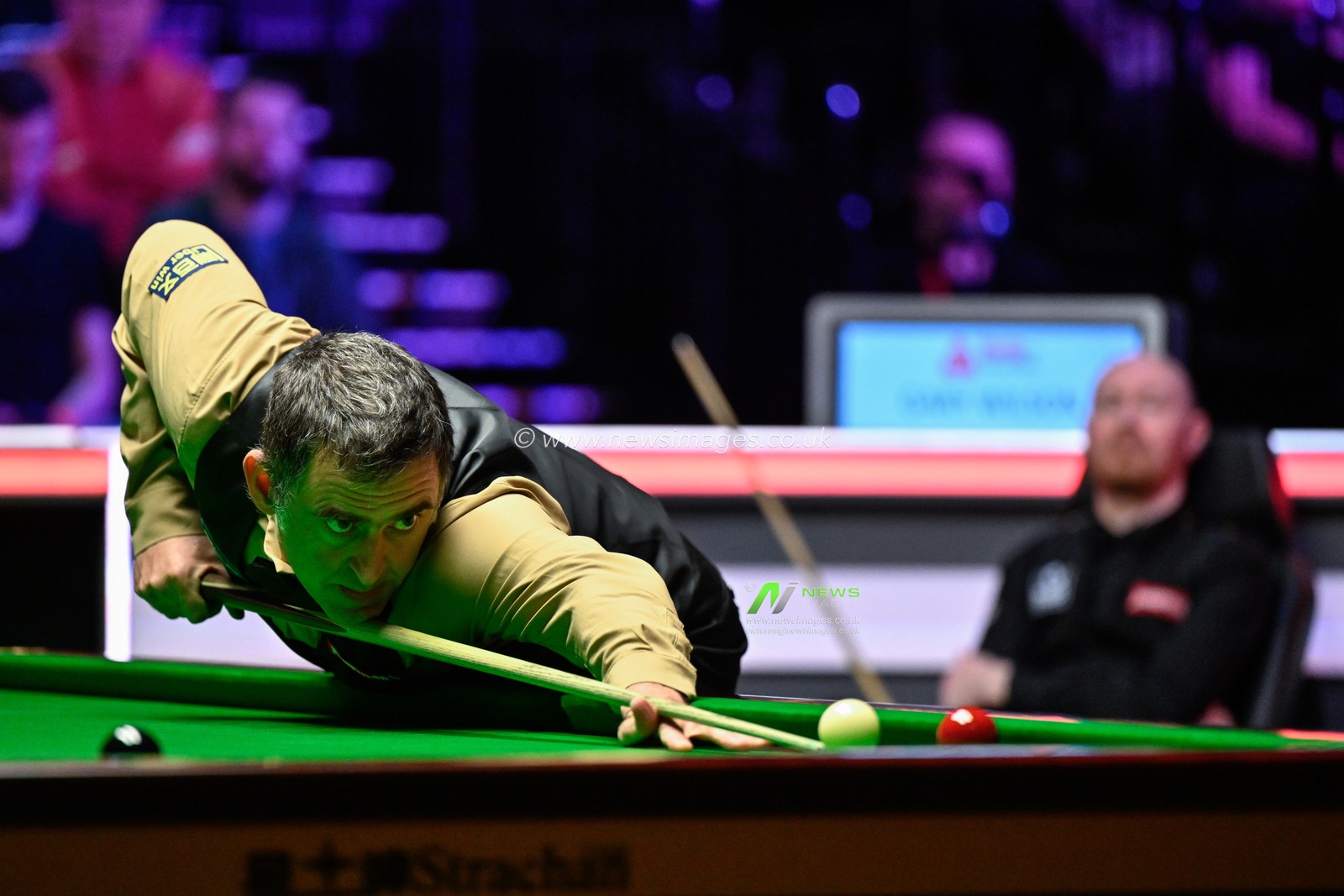 Ronnie O'Sullivan takes a shot, during the Johnstoneâ€™s Paint Tour Championships at Manchester Central, Manchester, United Kingdom, 5th April 2024

(Photo by Cody Froggatt/News Images)