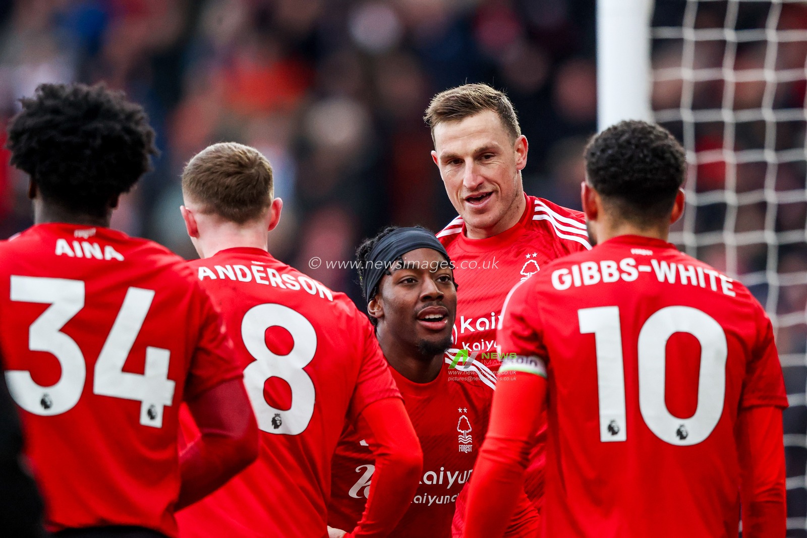 Chris Wood of Nottingham Forest celebrates his goal with teammates to make it 4-0 during the Premier League match Nottingham Forest vs Brighton and Hove Albion at City Ground, Nottingham, United Kingdom, 1st February 2025

(Photo by Alfie Cosgrove/News Images)