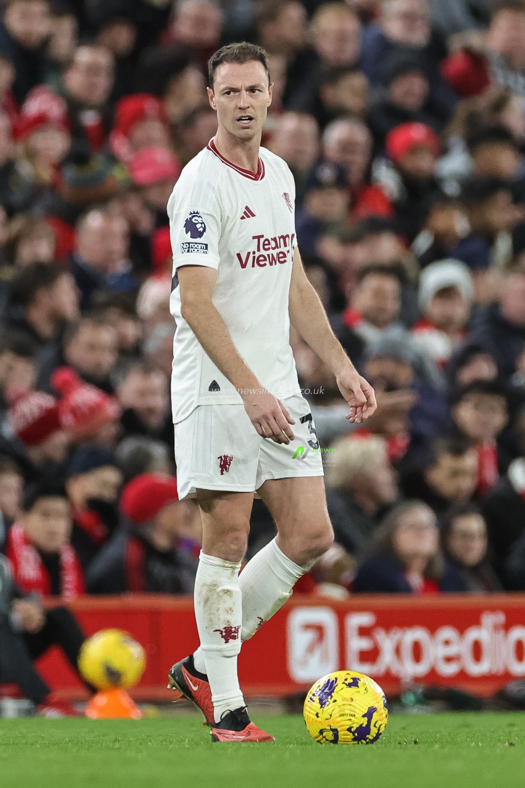 Jonny Evans of Manchester United during the Premier League match Liverpool vs Manchester United at Anfield, Liverpool, United Kingdom, 17th December 2023

(Photo by Mark Cosgrove/News Images)
