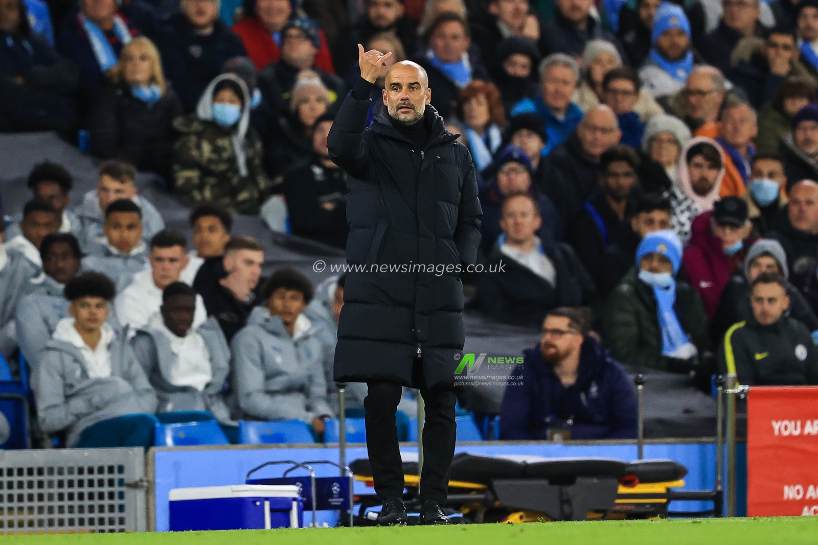 Josep Guardiola manager of Manchester City gives his team instructions