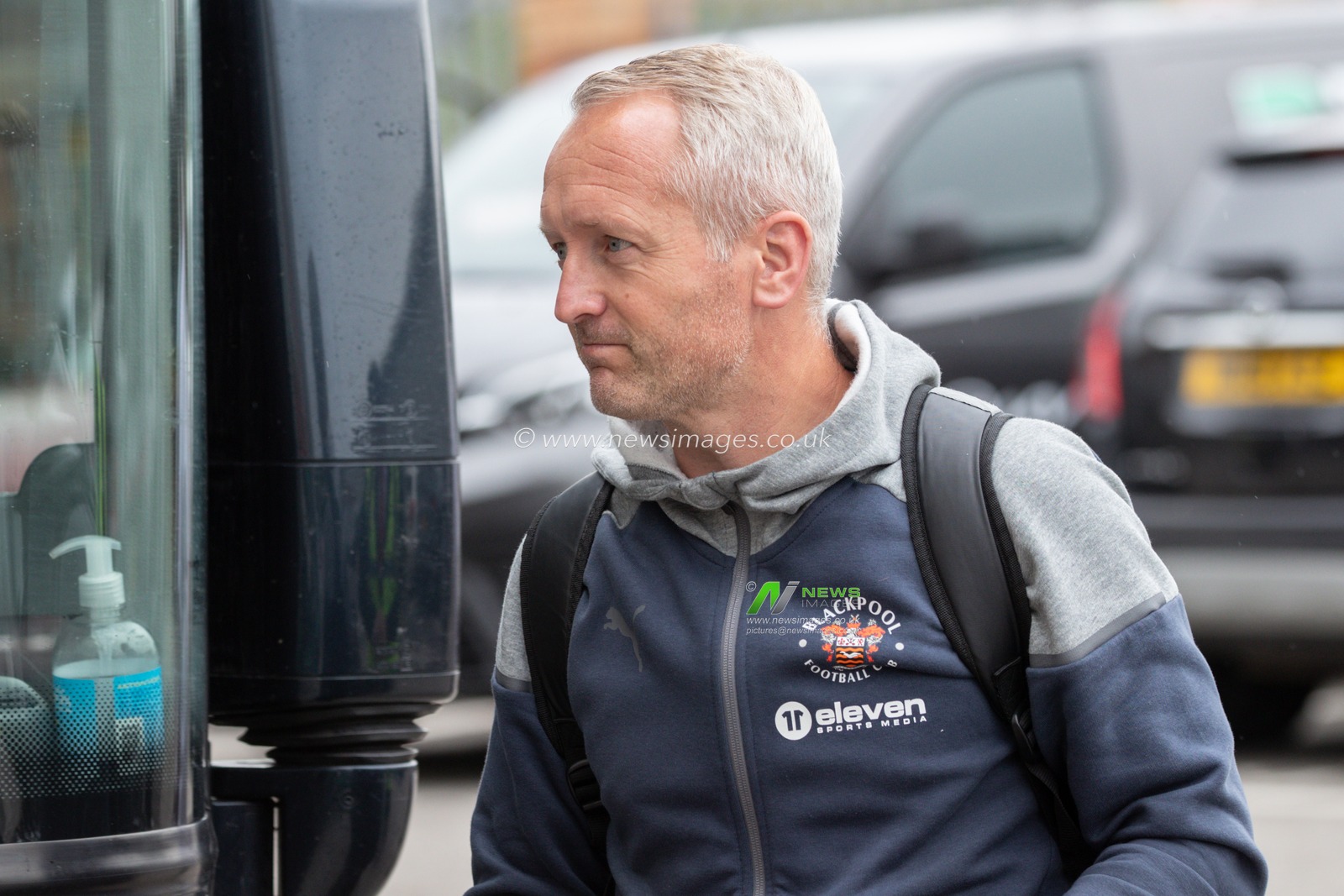 Neil Critchley head coach of Blackpool arrives during the Sky Bet League 1 match Barnsley vs Blackpool at Oakwell, Barnsley, United Kingdom, 30th September 2023

(Photo by Alfie Cosgrove/News Images)