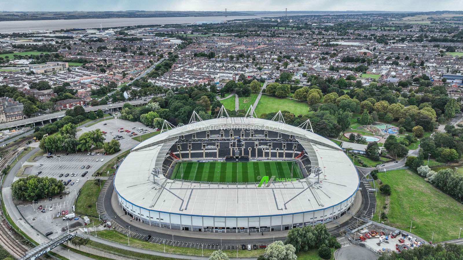 An aerial view of MKM Stadium ahead of the Betfred Super League Round 26 match Hull FC vs Warrington Wolves at MKM Stadium, Hull, United Kingdom, 13th September 2025

(Photo by Alfie Cosgrove/News Images)
