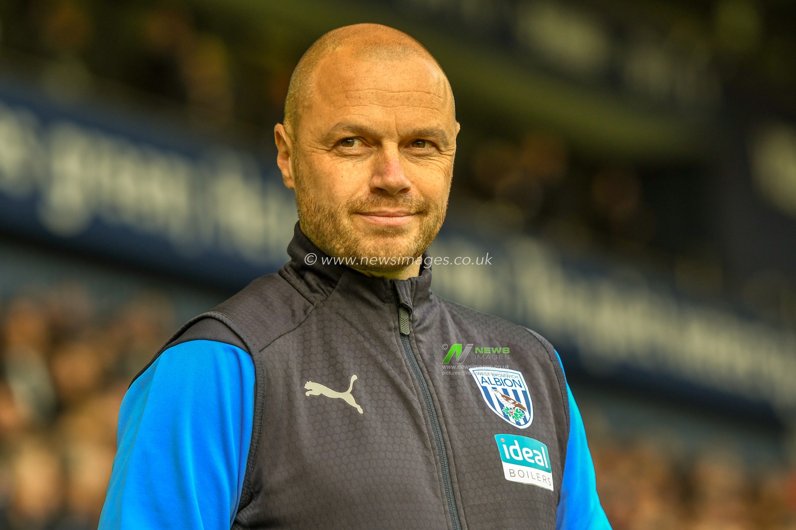 27th April 2019, The Hawthorns, West Bromwich, England; Sky Bet Championship, West Bromwich Albion vs Rotherham United ; James Shan Manager of West Bromwich Albion before kick off


Credit: Gareth Dalley/News Images

English Football League images are subject to DataCo Licence