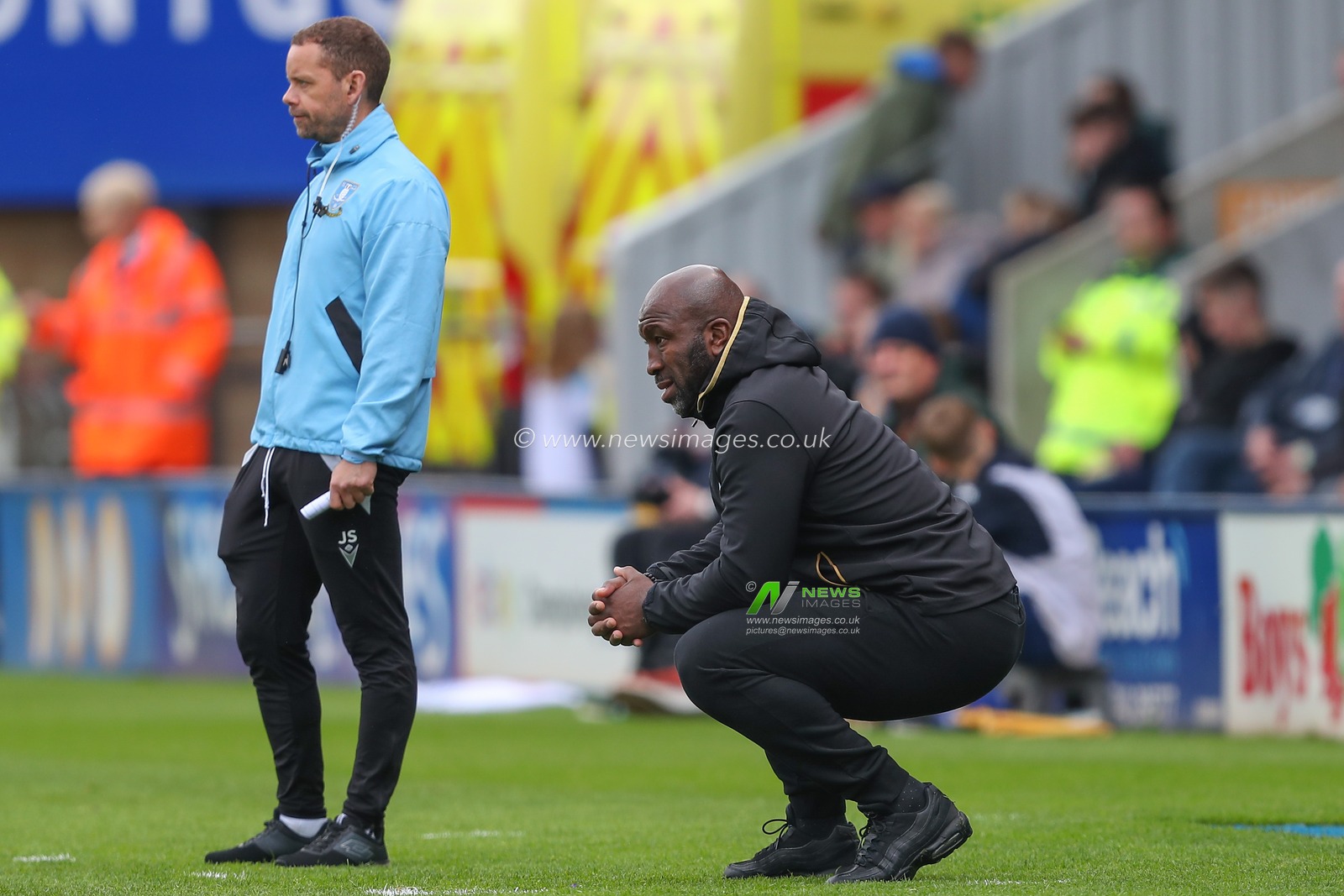 Darren Moore manager of Sheffield Wednesday during the Sky Bet League 1 match Shrewsbury Town vs Sheffield Wednesday at Greenhous Meadow, Shrewsbury, United Kingdom, 29th April 2023

(Photo by Gareth Evans/News Images)