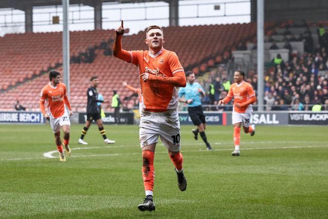 Sky Bet League 1 Blackpool v Mansfield Town
