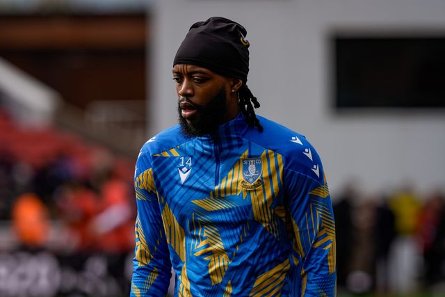 Nathaniel Chalobah of Sheffield Wednesday in the pregame warmup session  during the Sky Bet Championship match Stoke City vs Sheffield Wednesday at Bet365 Stadium, Stoke On Trent, United Kingdom on 03 April 2026

(Photo by Maynard Manyowa/News Images)
