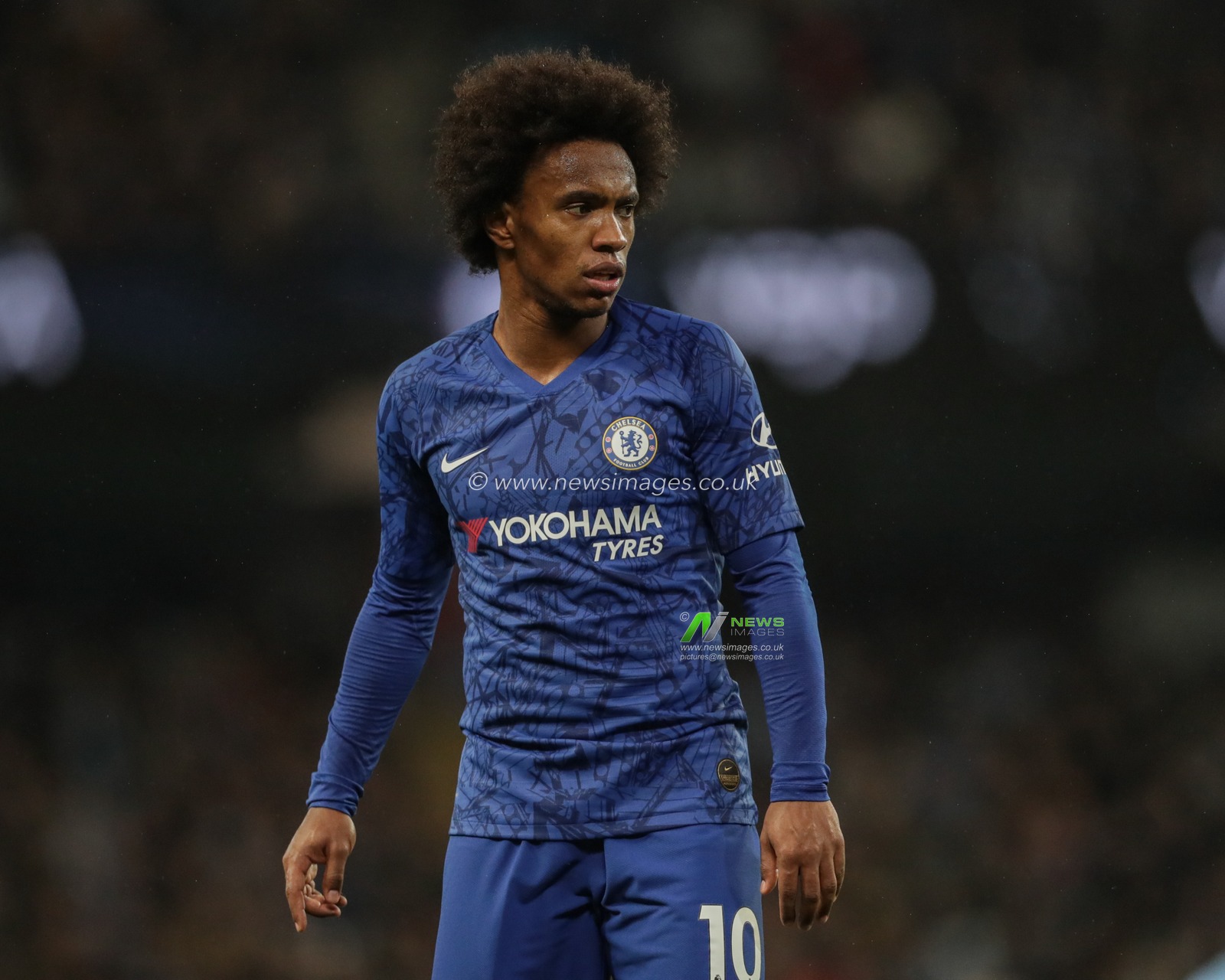 23rd November 2019, Etihad Stadium, Manchester, England; Premier League, Manchester City v Chelsea : Willian (10) of Chelsea during the game

Credit: Mark Cosgrove/News Images