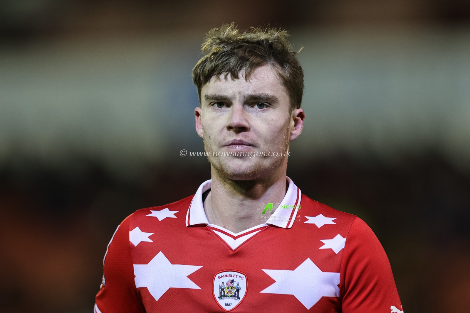 Luca Connell of Barnsley during the Sky Bet League 1 match Barnsley vs Carlisle United at Oakwell, Barnsley, United Kingdom, 16th January 2024

(Photo by Mark Cosgrove/News Images)