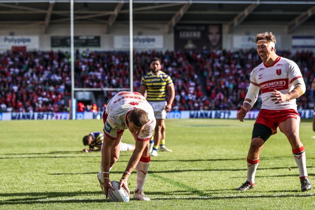 Betfred Challenge Cup Semi-Finals Warrington Wolves v Hull KR