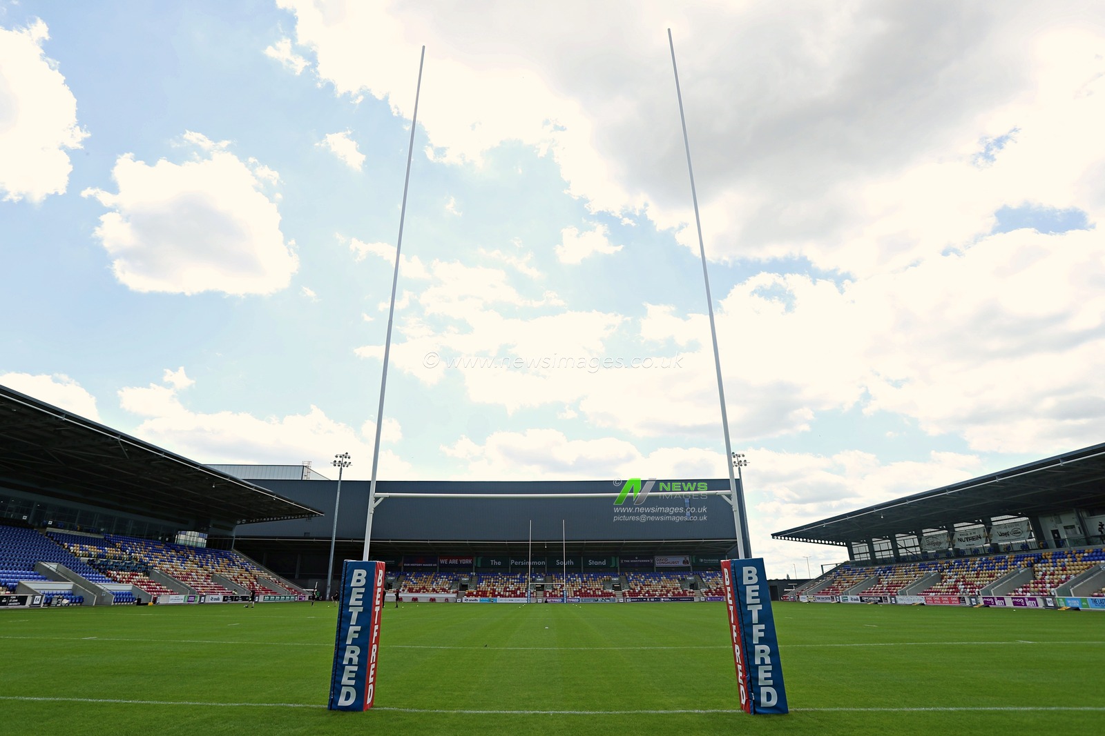 A general view of the LNER Community Stadium before the Betfred Championship match York City Knights vs Featherstone Rovers at LNER Community Stadium, York, United Kingdom, 29th June 2025

(Photo by Sam Eaden/News Images)