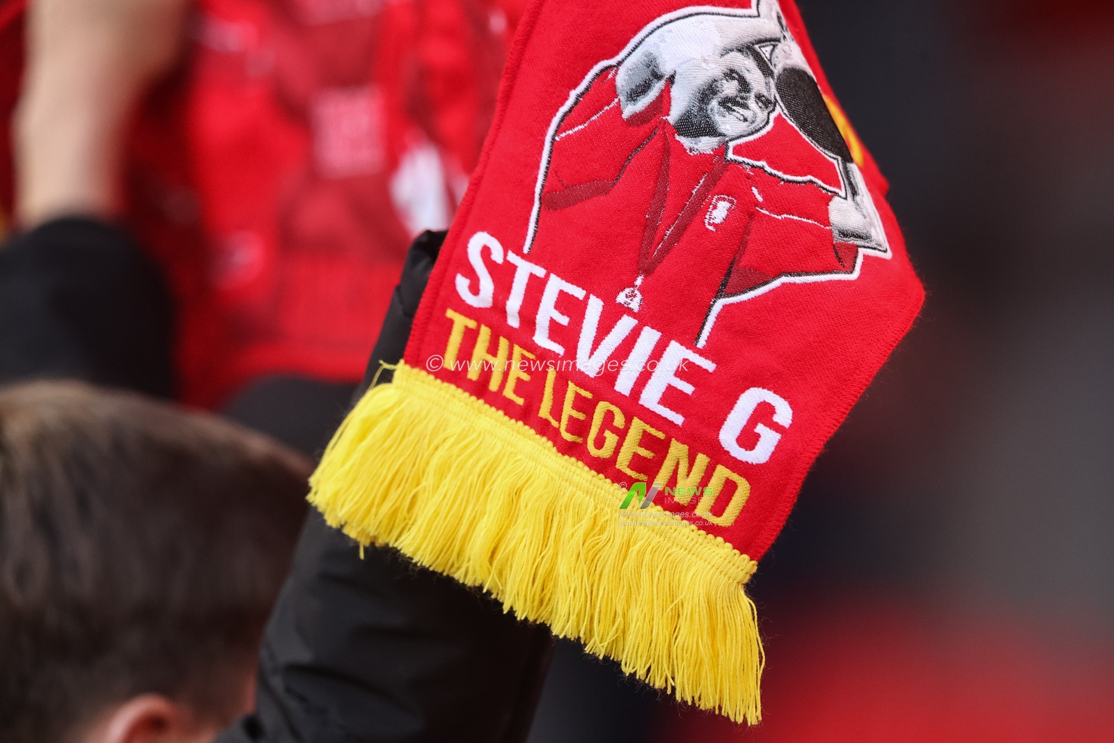 A Liverpool fan holding a Stevie G, AKA Steven Gerrard scarf aloft during the UEFA Champions League Matchday 1 of 8 match Liverpool vs Atletico Madrid at Anfield, Liverpool, United Kingdom on 09 September 2026

(Photo by Alfie Cosgrove/News Images)