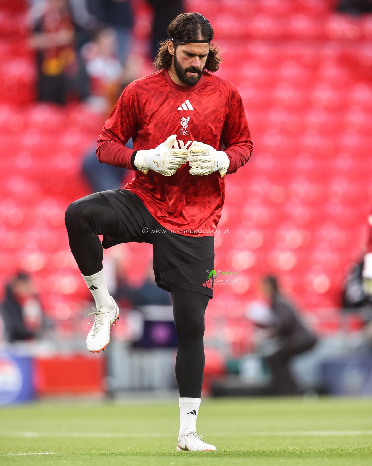 Liverpool goalkeeper Alisson Becker in the pregame warmup session during the UEFA Champions League Matchday 1 of 8 match Liverpool vs Atletico Madrid at Anfield, Liverpool, United Kingdom on 09 September 2026

(Photo by Alfie Cosgrove/News Images)