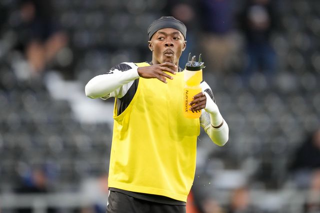 Mohammed Fuseini of Derby County in the pregame warmup session  during the Sky Bet Championship match Derby County vs West Bromwich Albion at Pride Park Stadium, Derby, United Kingdom on 09 September 2026

(Photo by Maynard Manyowa/News Images)
