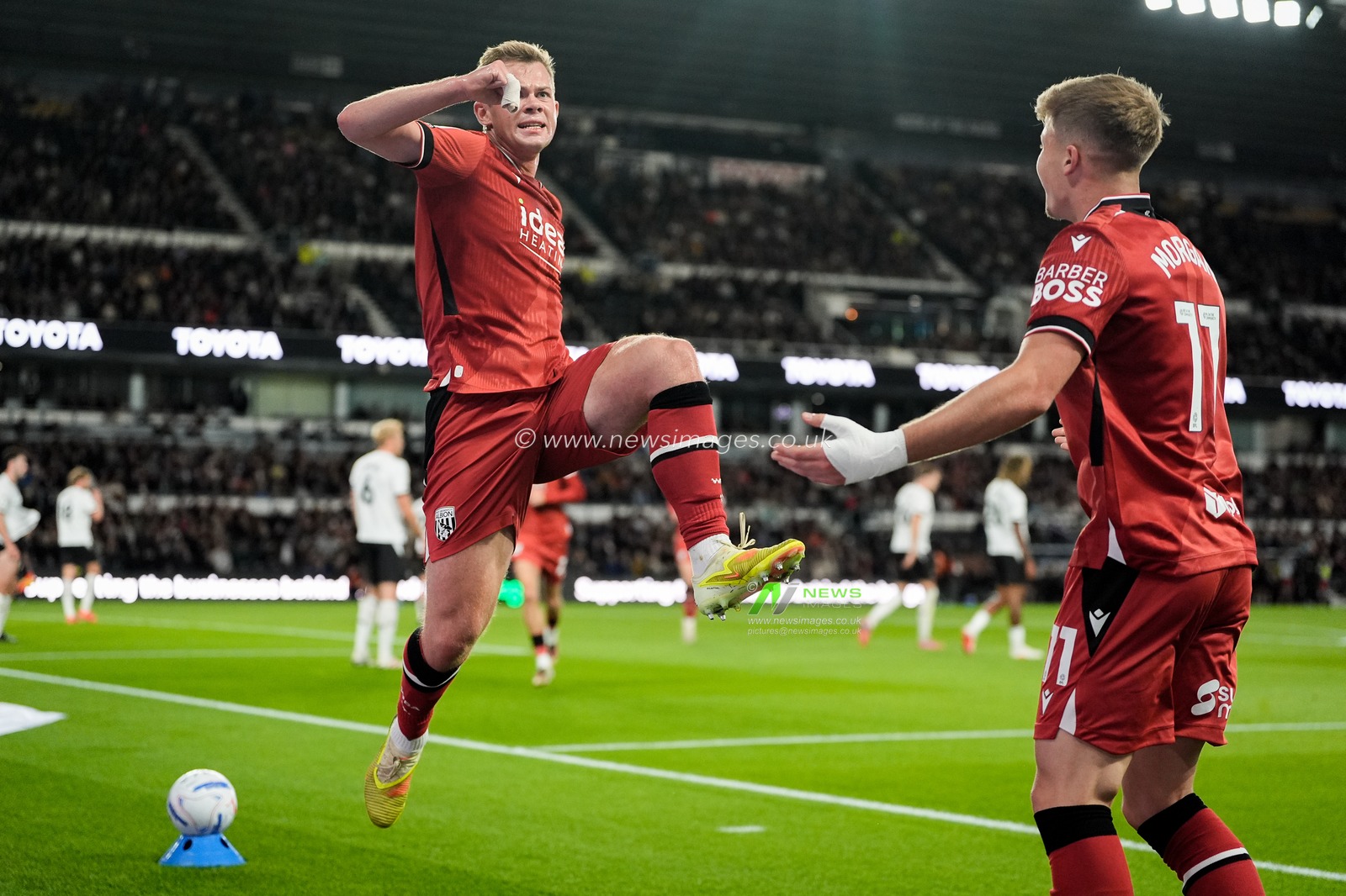 Aune Heggebø of West Bromwich Albion celebrates his goal to make it  0-1 during the Sky Bet Championship match Derby County vs West Bromwich Albion at Pride Park Stadium, Derby, United Kingdom on 09 September 2026

(Photo by Maynard Manyowa/News Images)